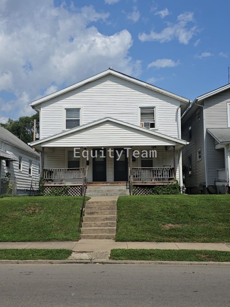 338 Brooklyn Ave, photo 1 of 16