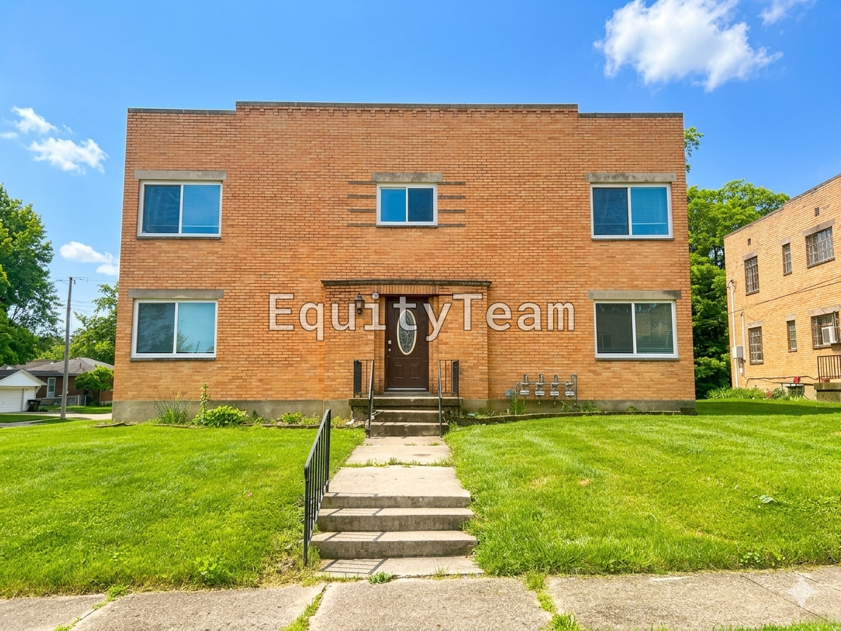 570 Hadley Ave Apt 3, photo 1 of 16