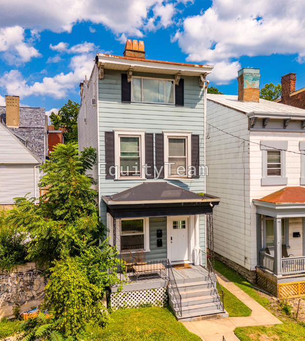 2228 Reading Road Unit 1, photo 1 of 16