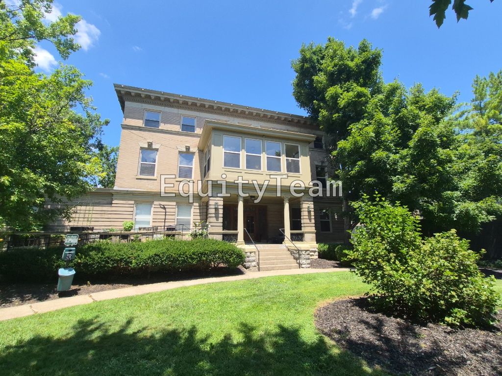 3901 Reading Rd Unit 3, photo 1 of 28