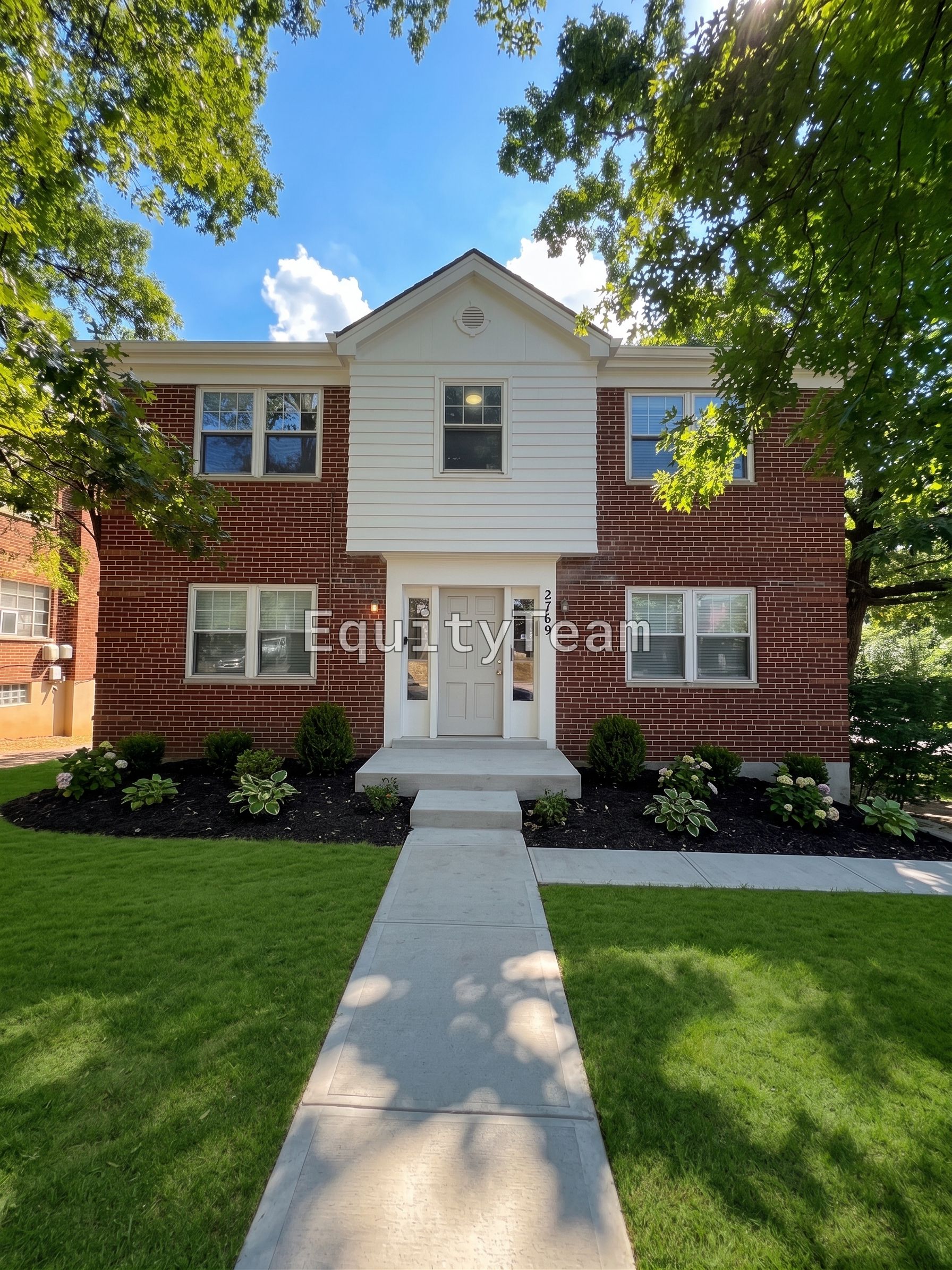 2769 Losantiville Avenue Unit 2, photo 1 of 10
