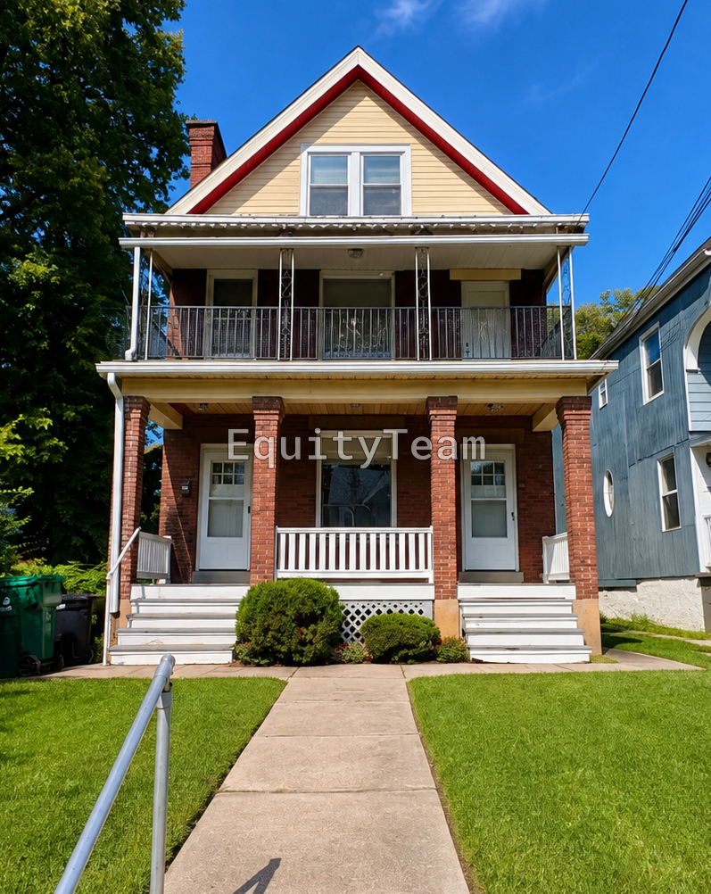 3513 Hudson Avenue Unit 2, photo 1 of 18