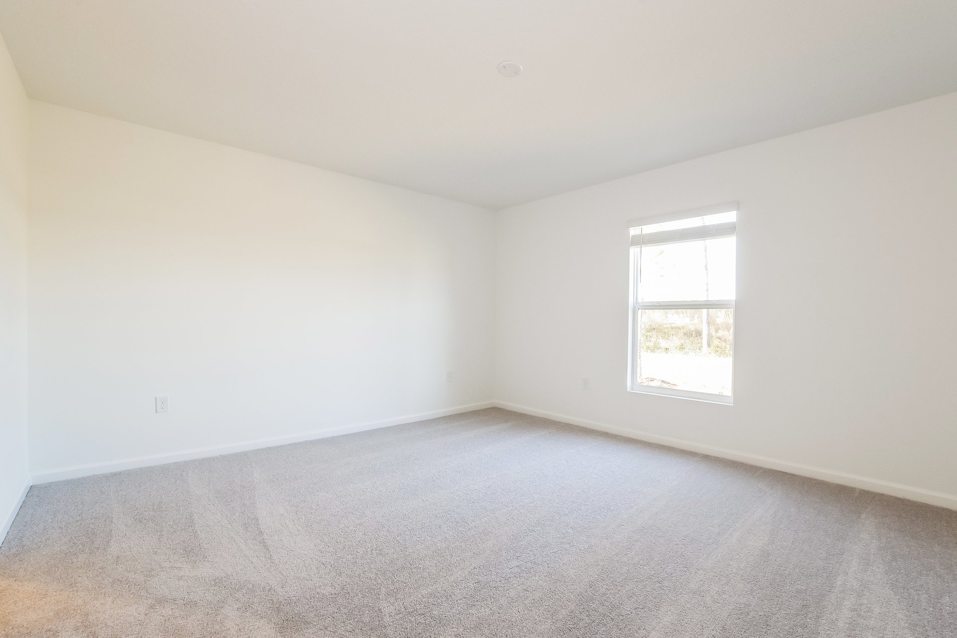 A property photo of 1338 Inkberry Cir  Deland FL 32720-6620