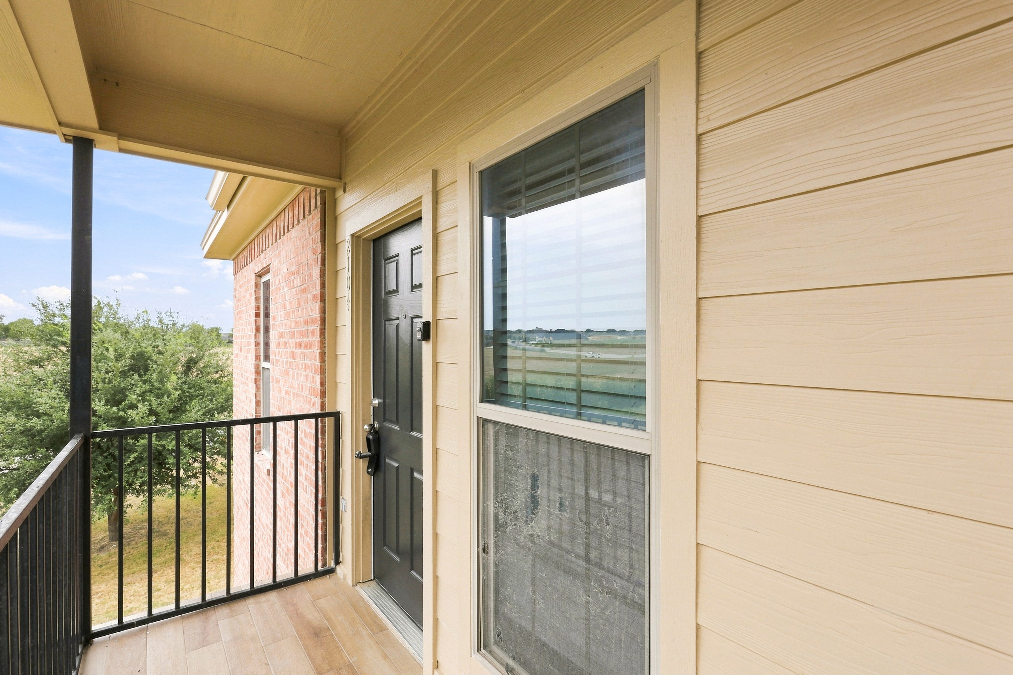 2104 Breezy Drive