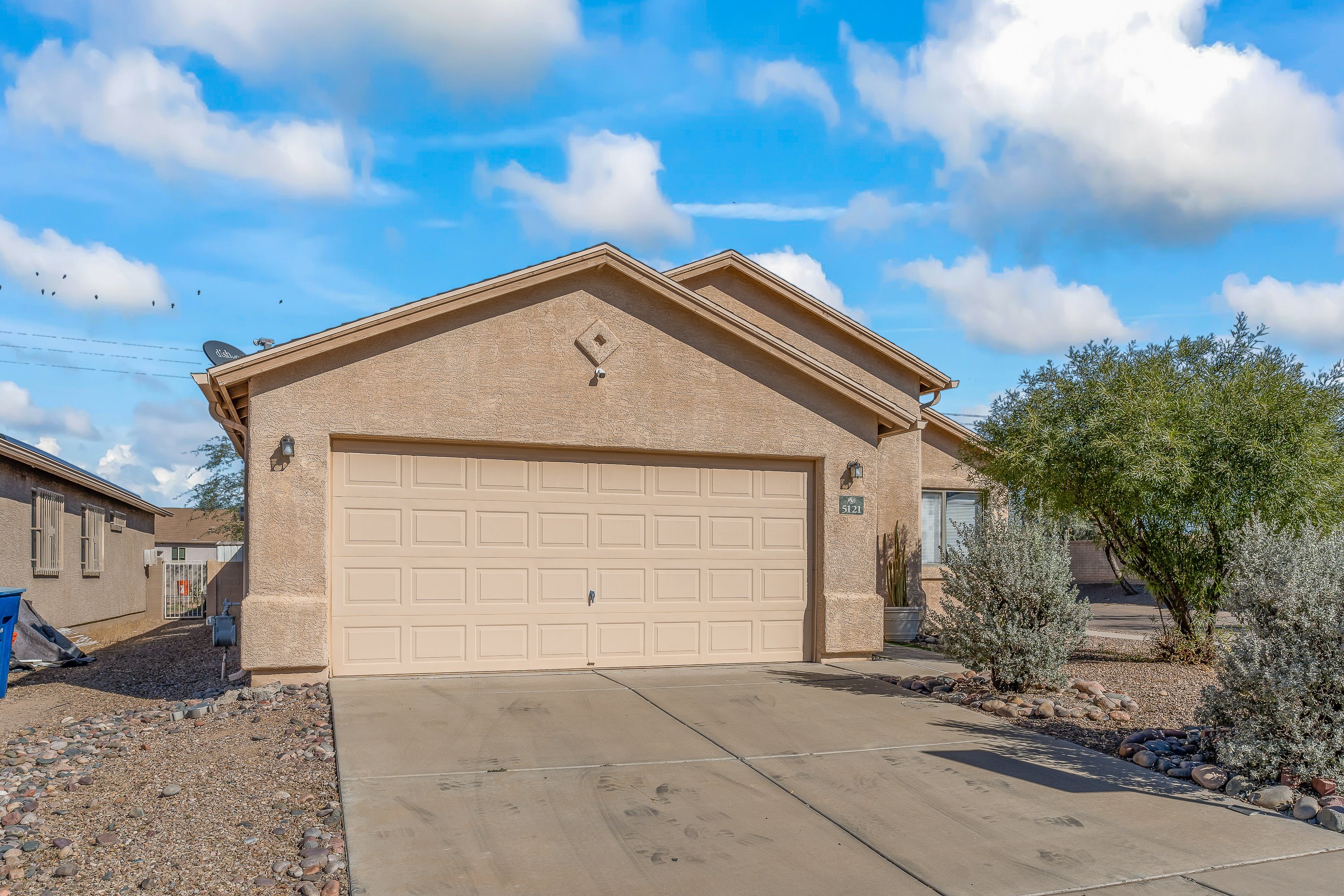 Rental Listing Image - 5121 South Lavender Mist Court