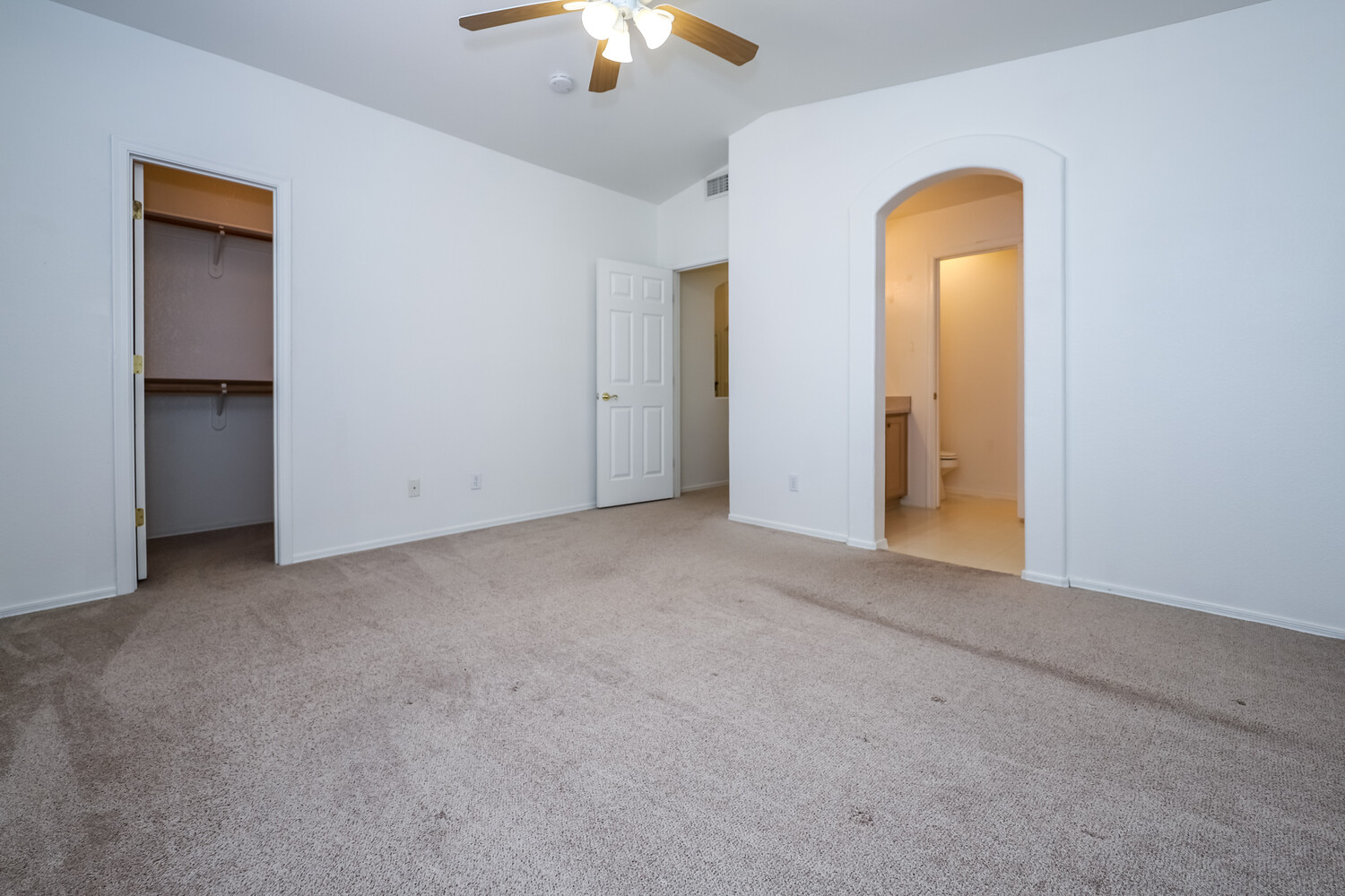 Reszi rental home images