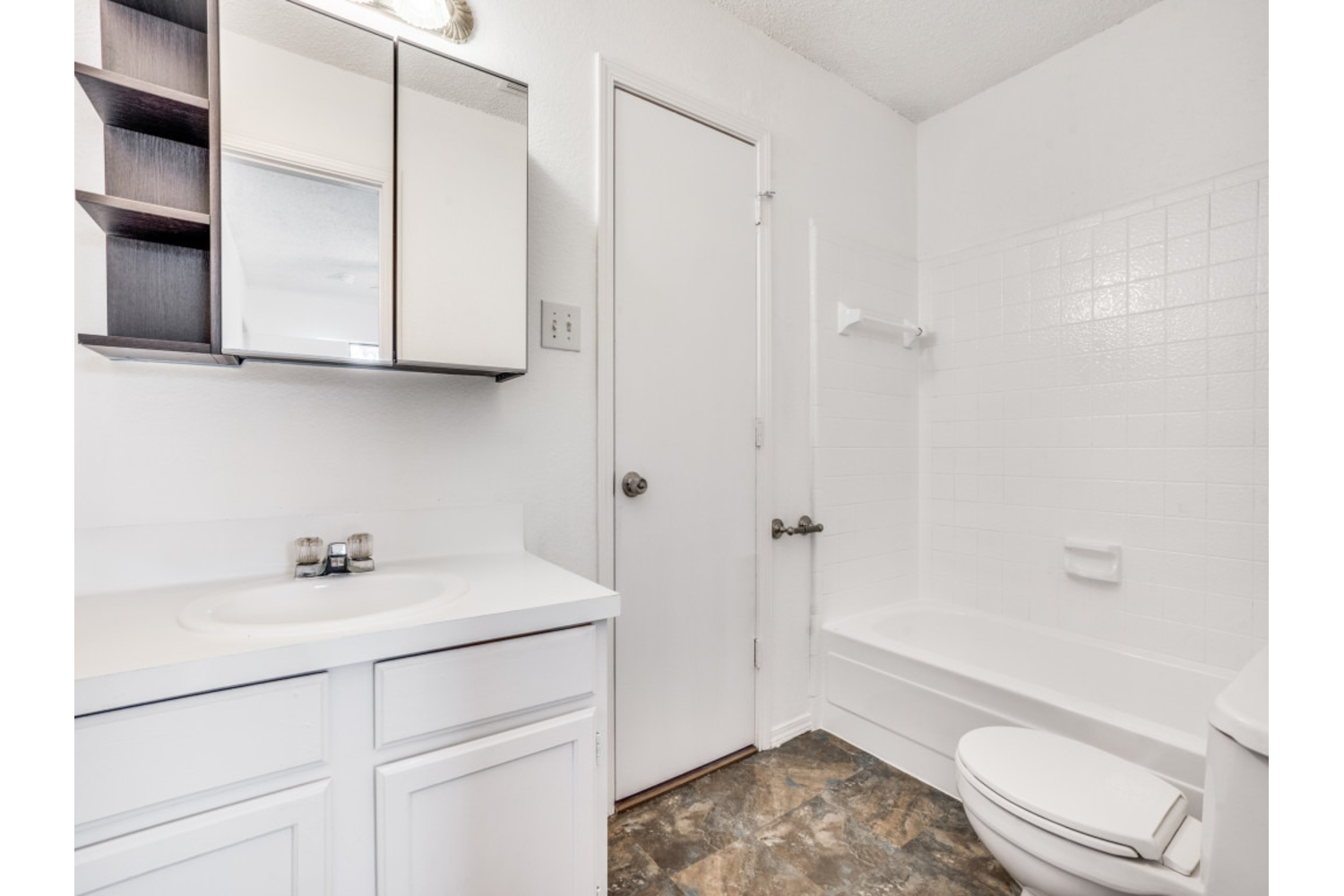 Reszi rental home images