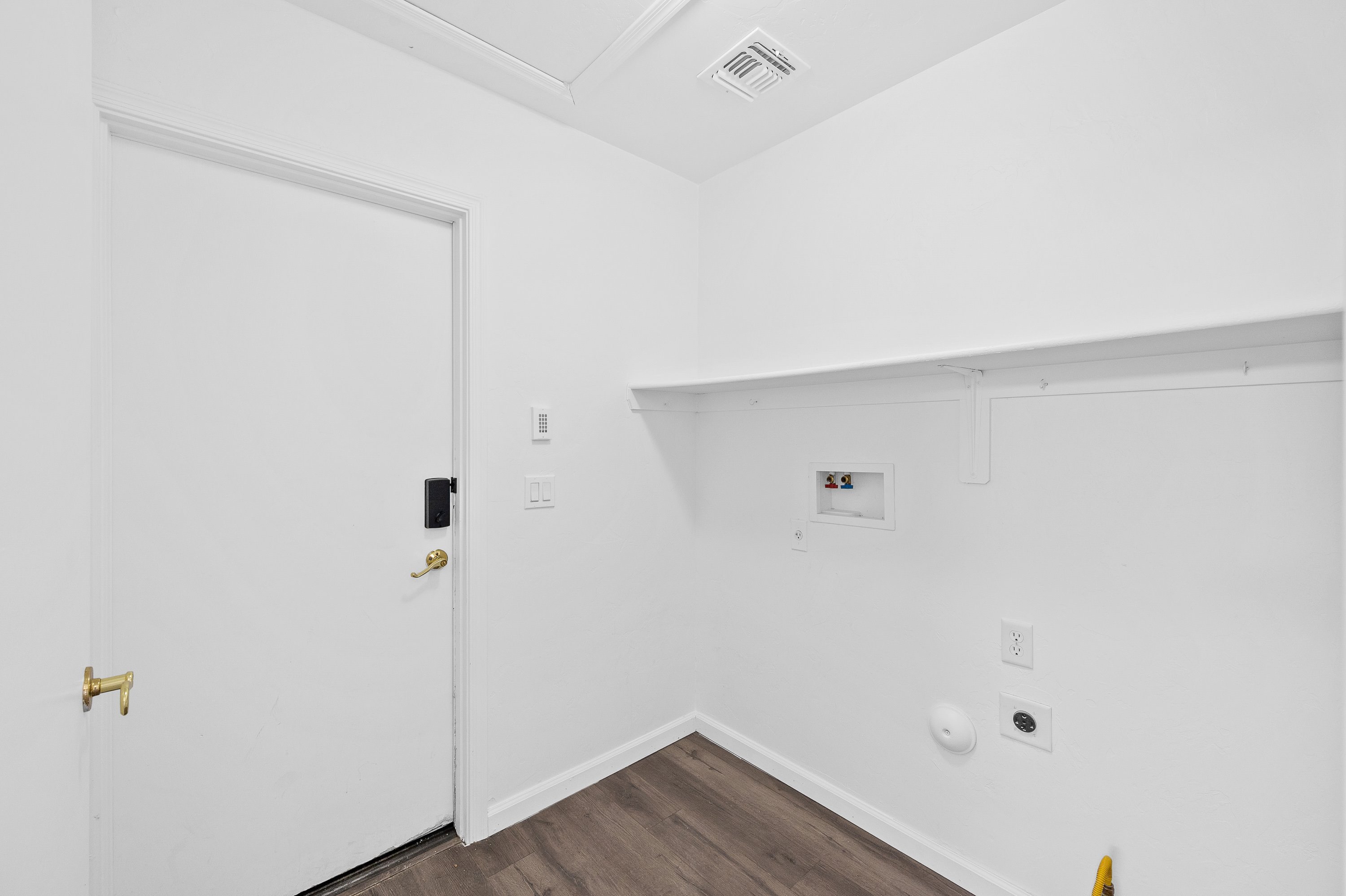 Reszi rental home images