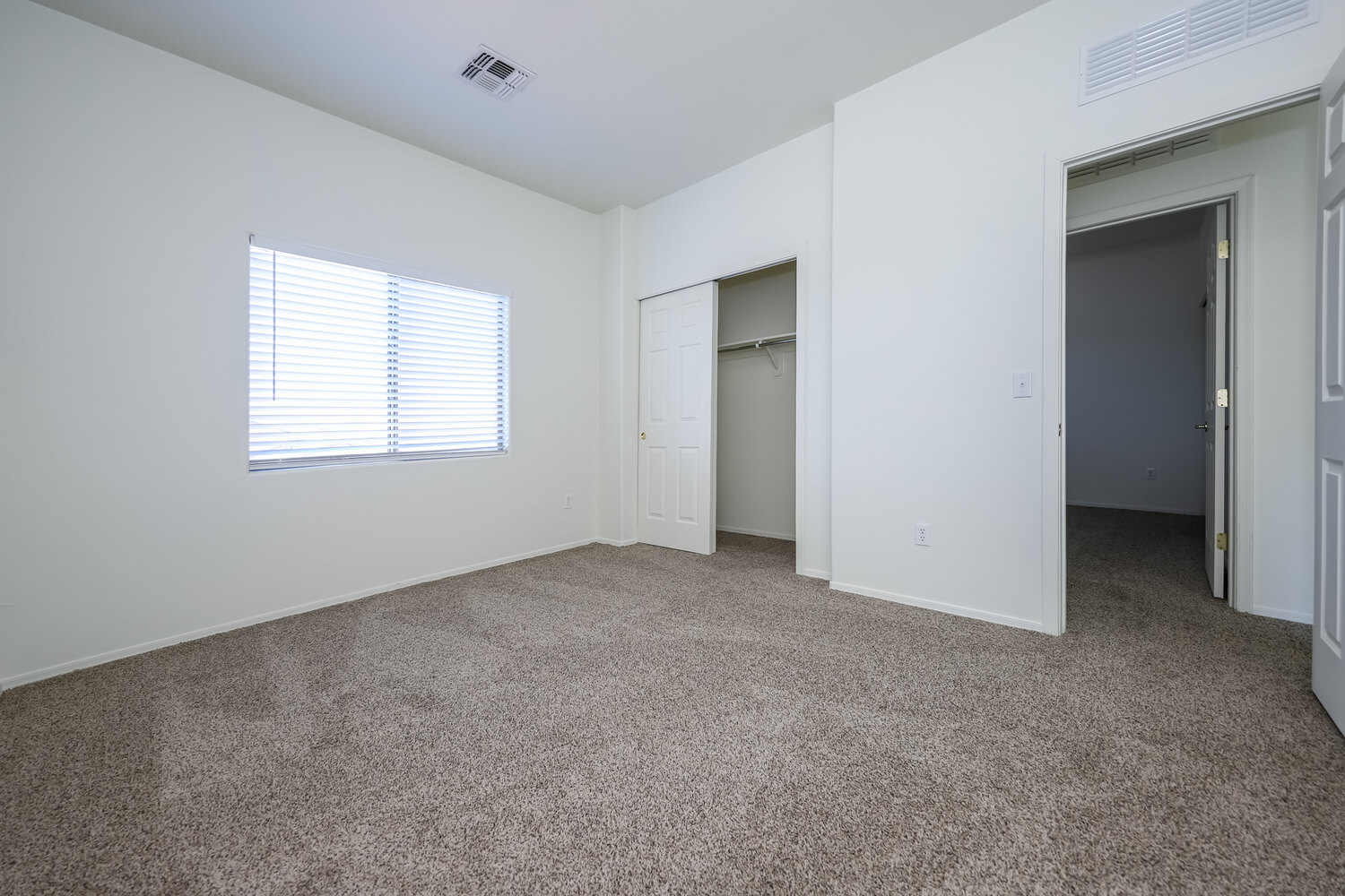 Reszi rental home images