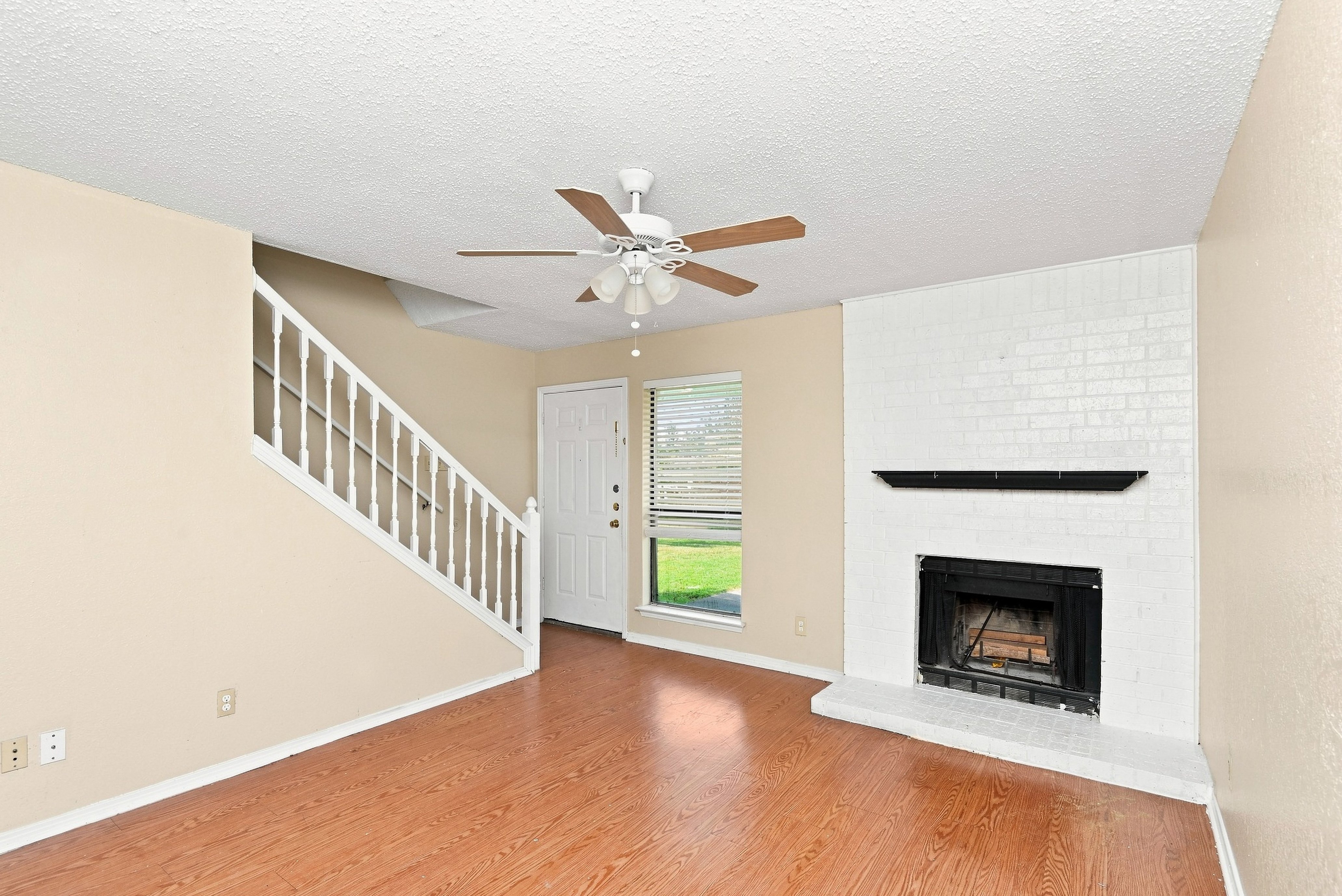 5947 Shadydell Drive