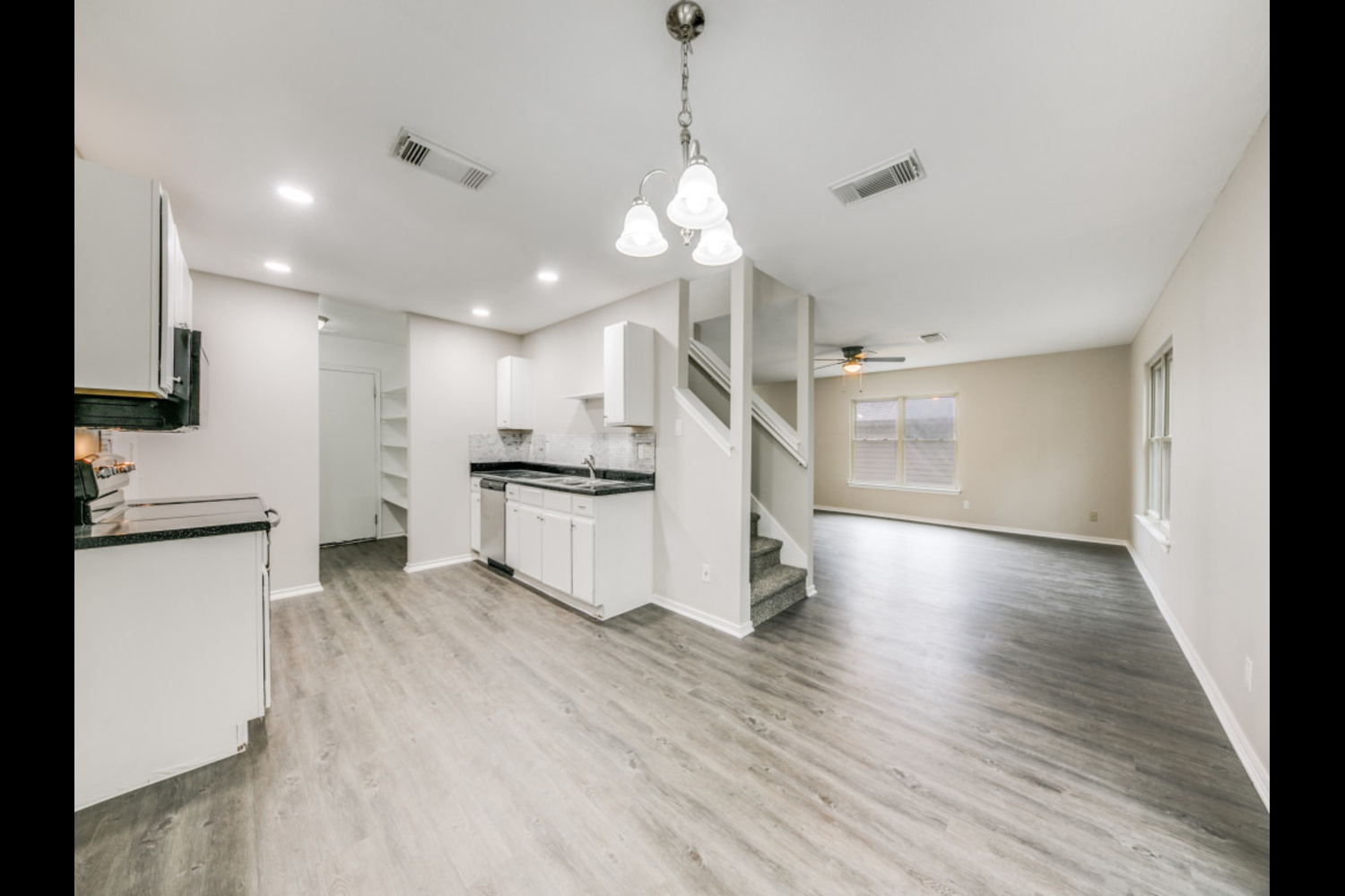 A property photo of 6722 Badger Pass Drive  San Antonio TX 78239