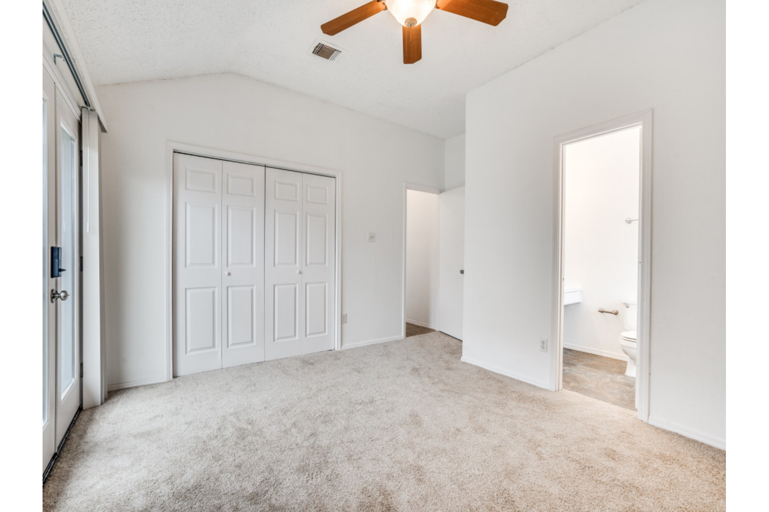 Reszi rental home images