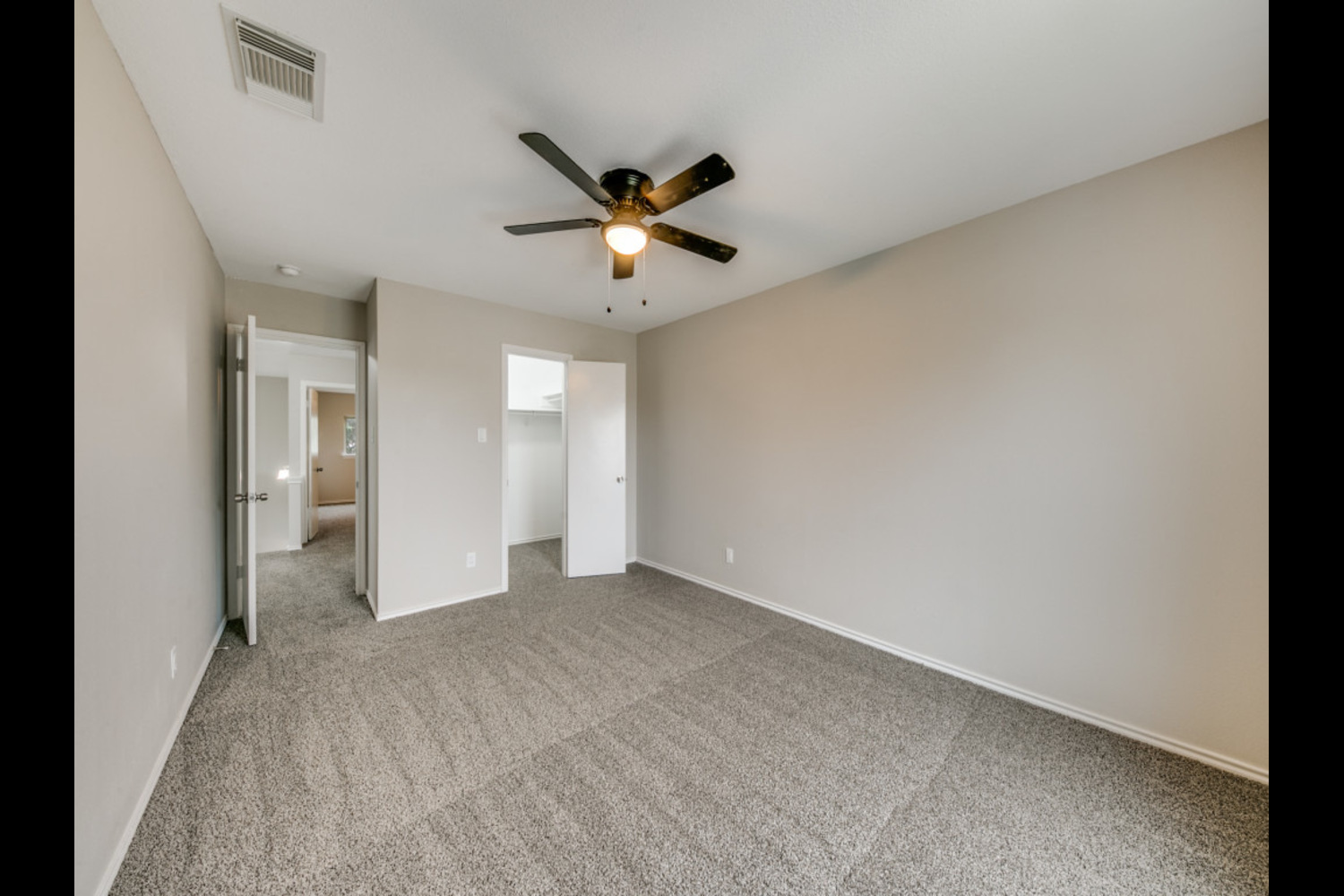 A property photo of 6722 Badger Pass Drive  San Antonio TX 78239