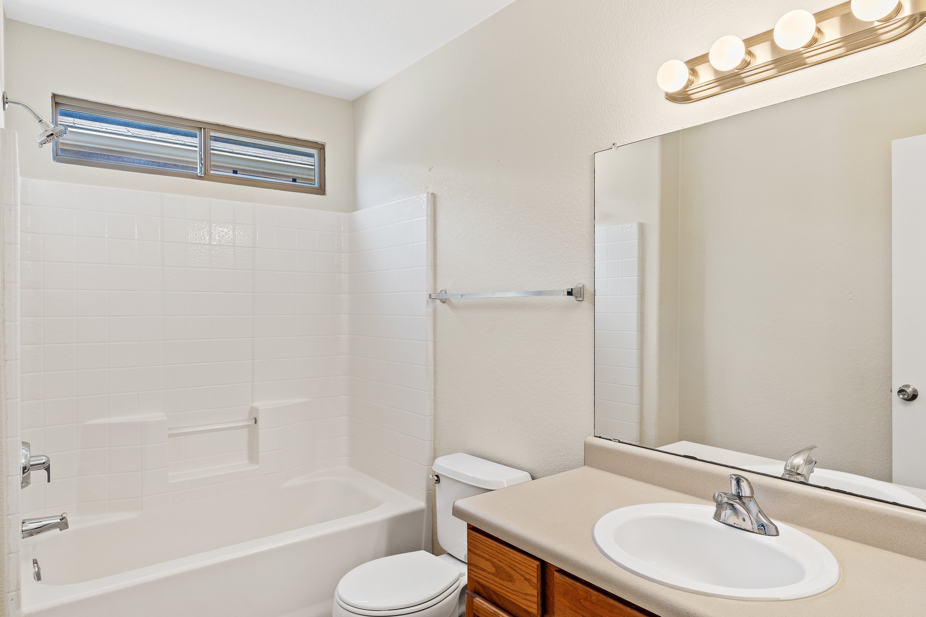 Reszi rental home images