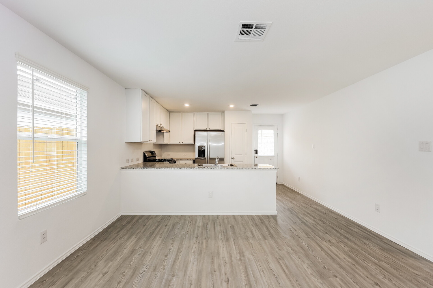 A property photo of 8810 McCoy Pass  Converse TX 78109