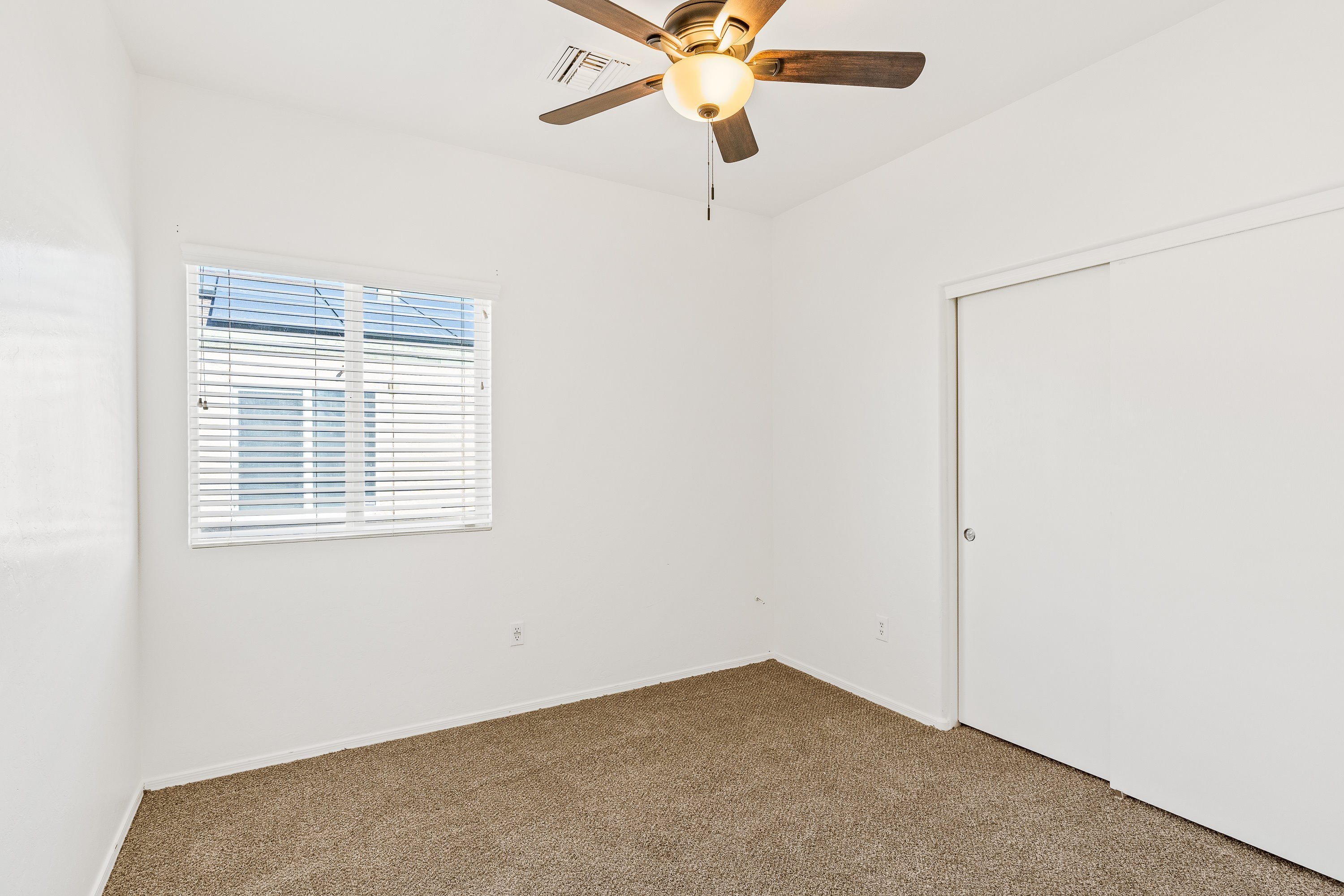 Reszi rental home images