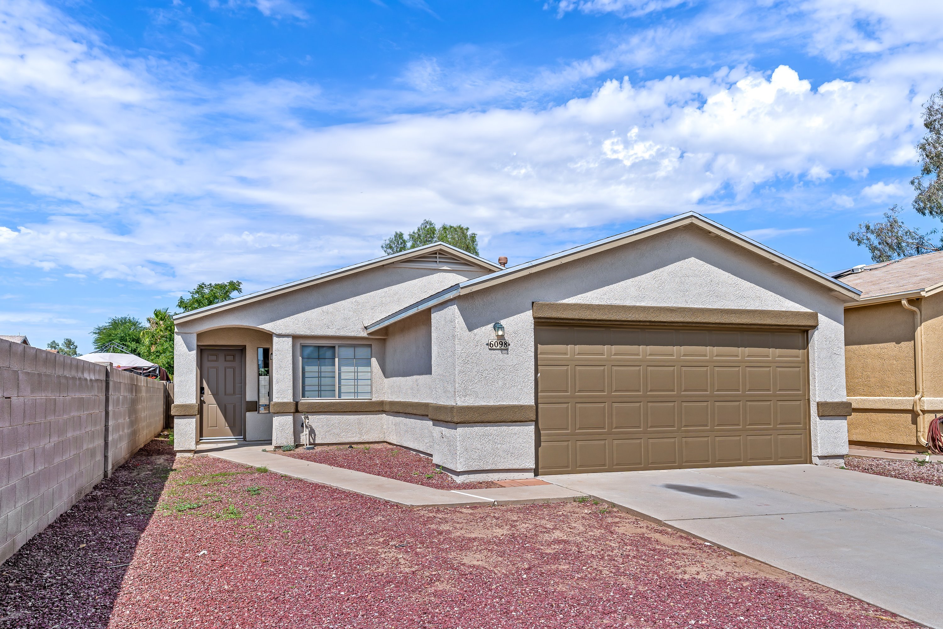 Rental Listing Image - 6098 South Place Du Lis