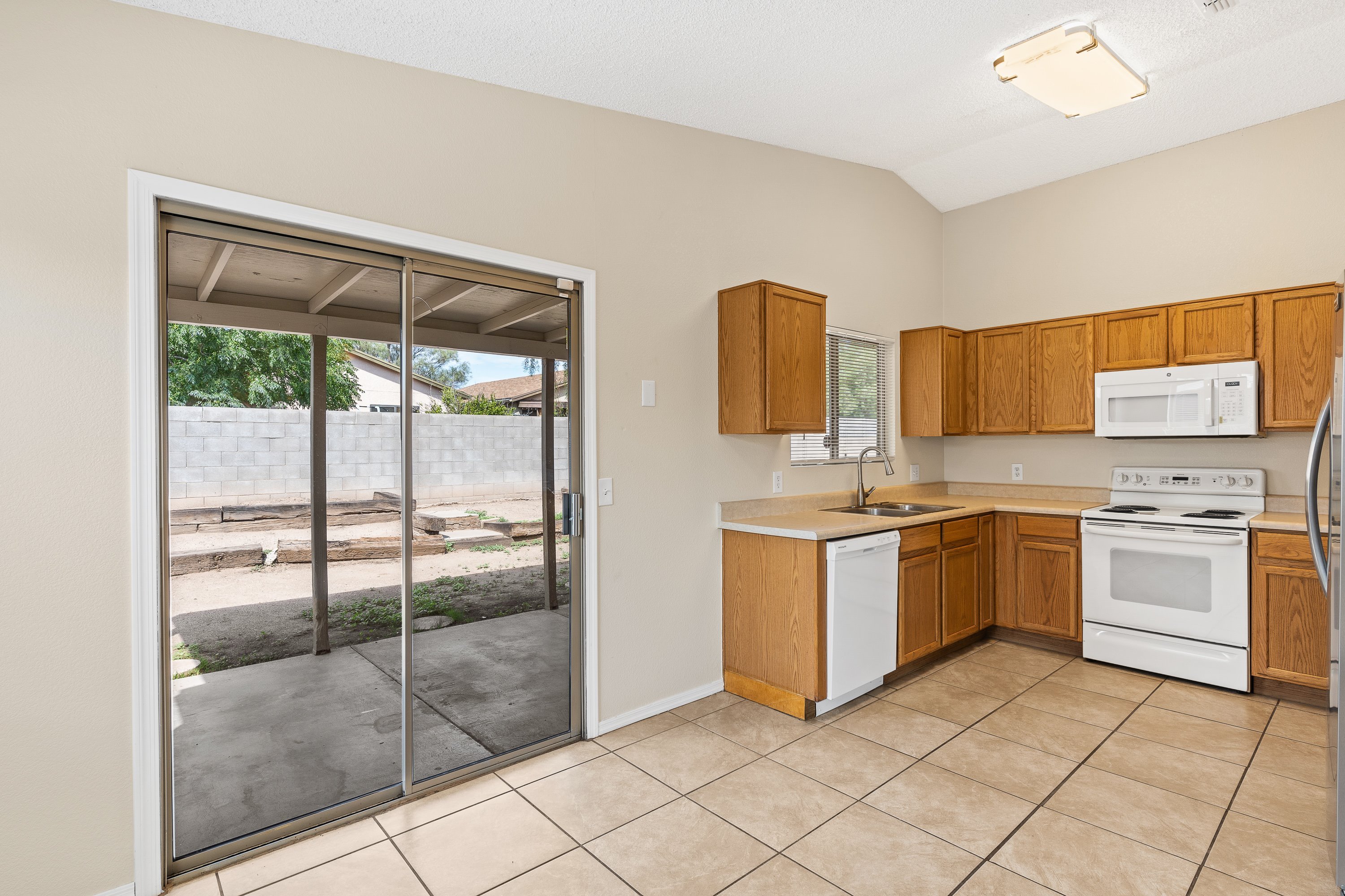 Reszi rental home images