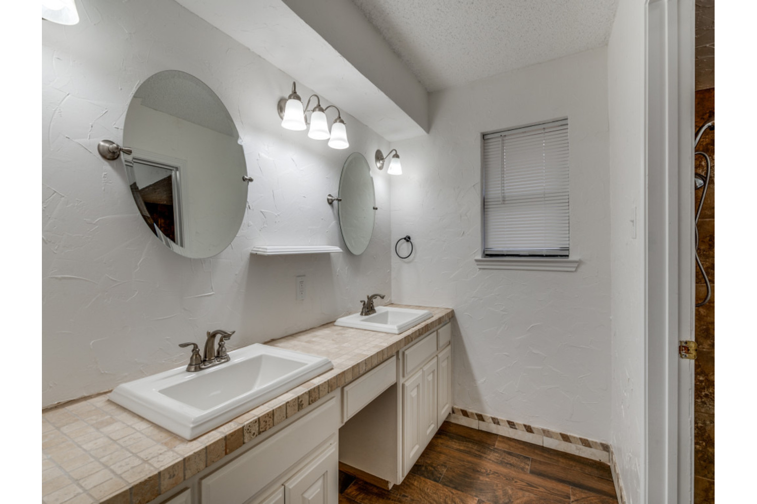 A property photo of 6900 Wicks Trail  Fort Worth TX 76133