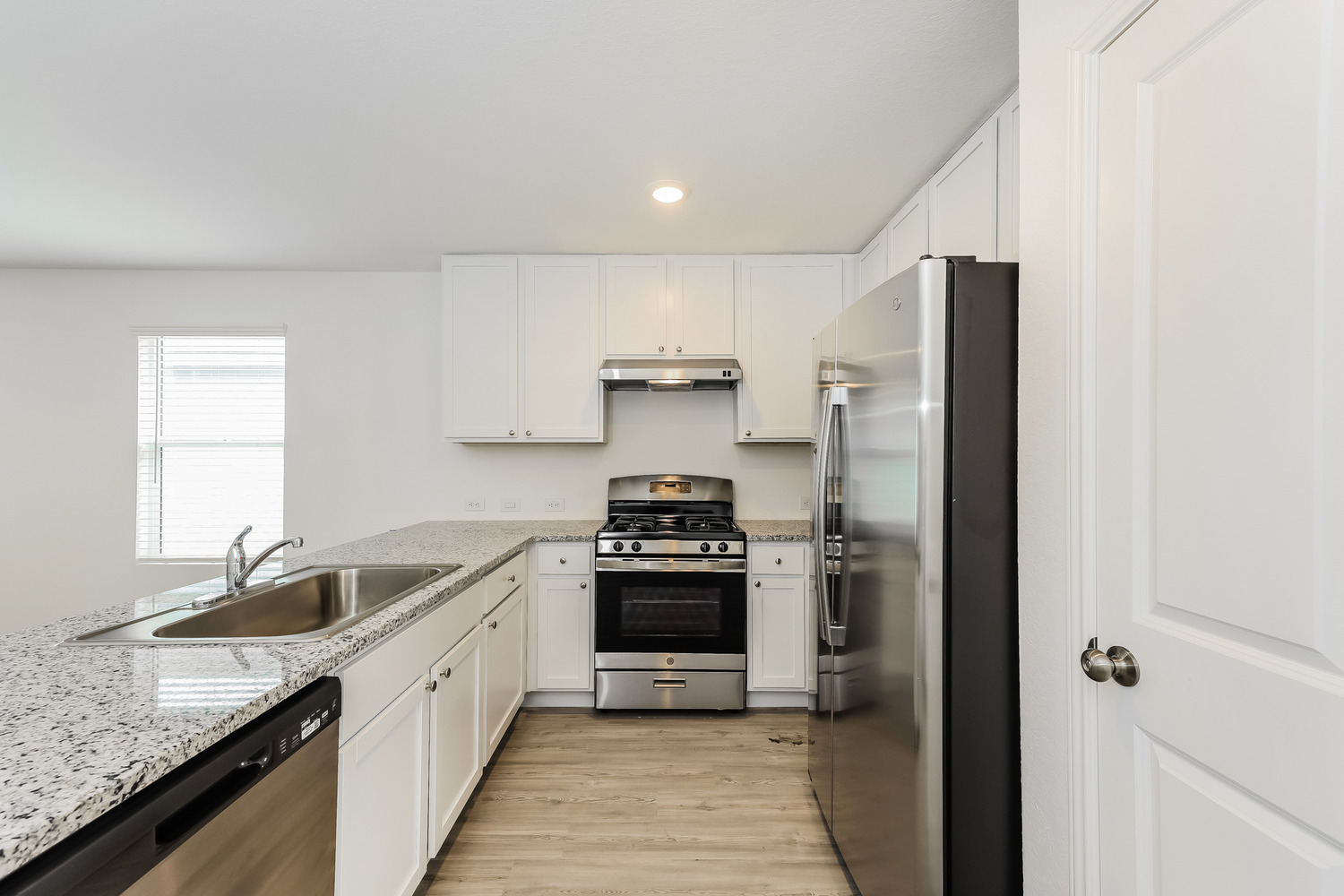 A property photo of 8810 McCoy Pass  Converse TX 78109