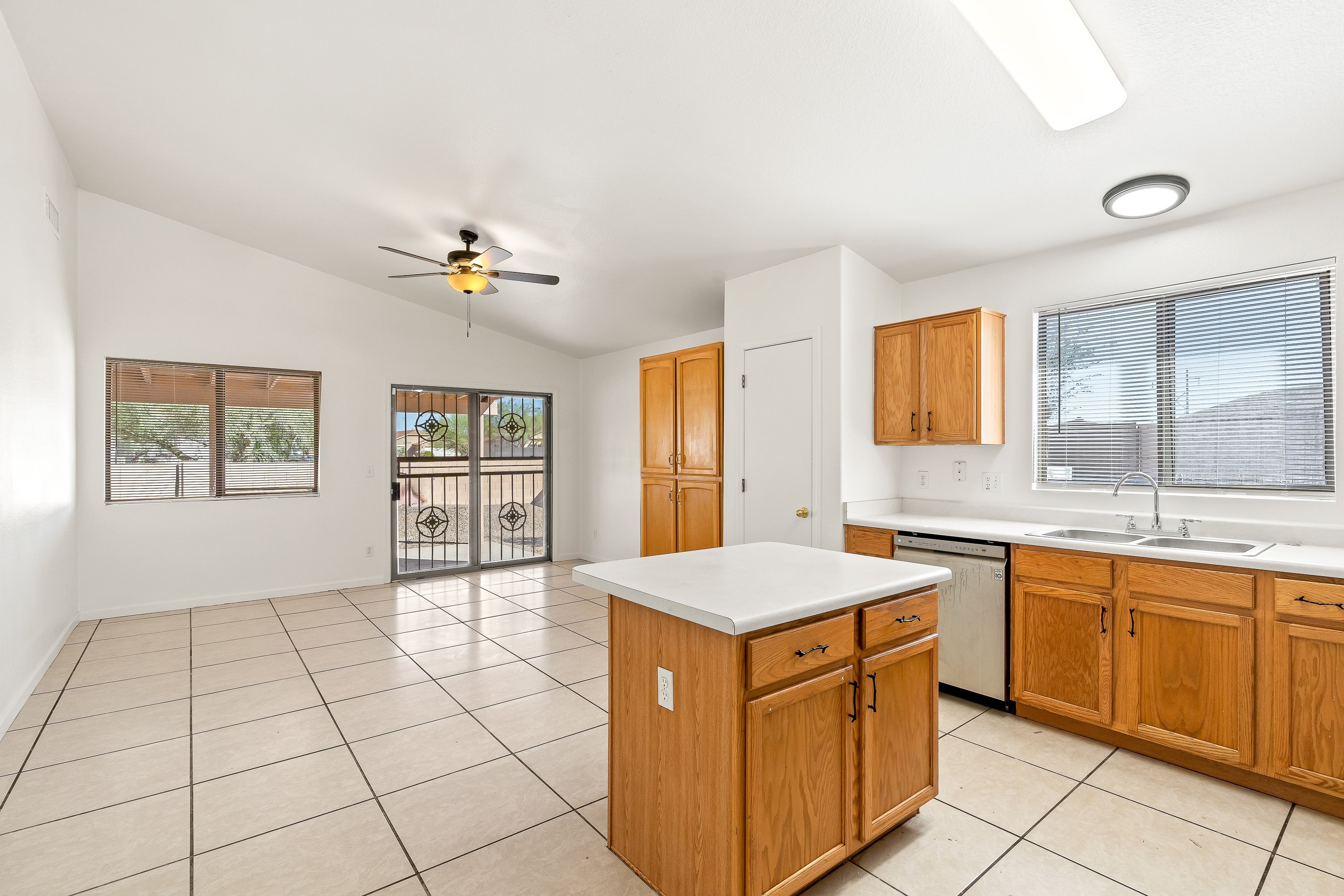 Reszi rental home images