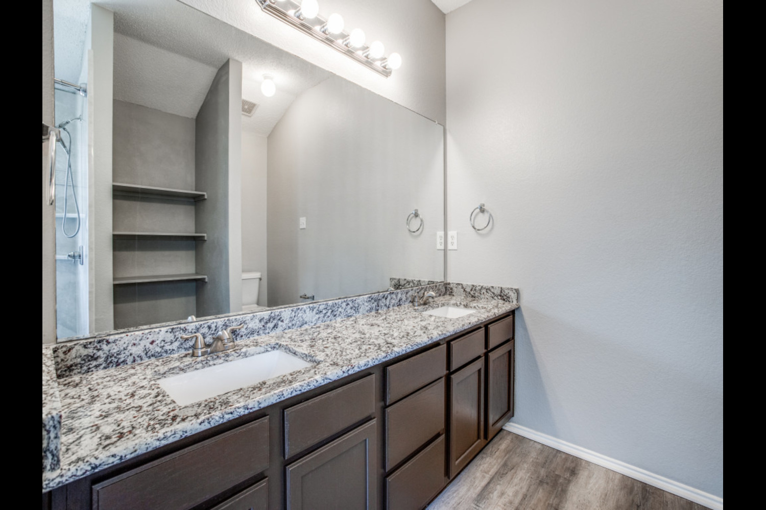 A property photo of 624 Canyon Place  DeSoto TX 75115
