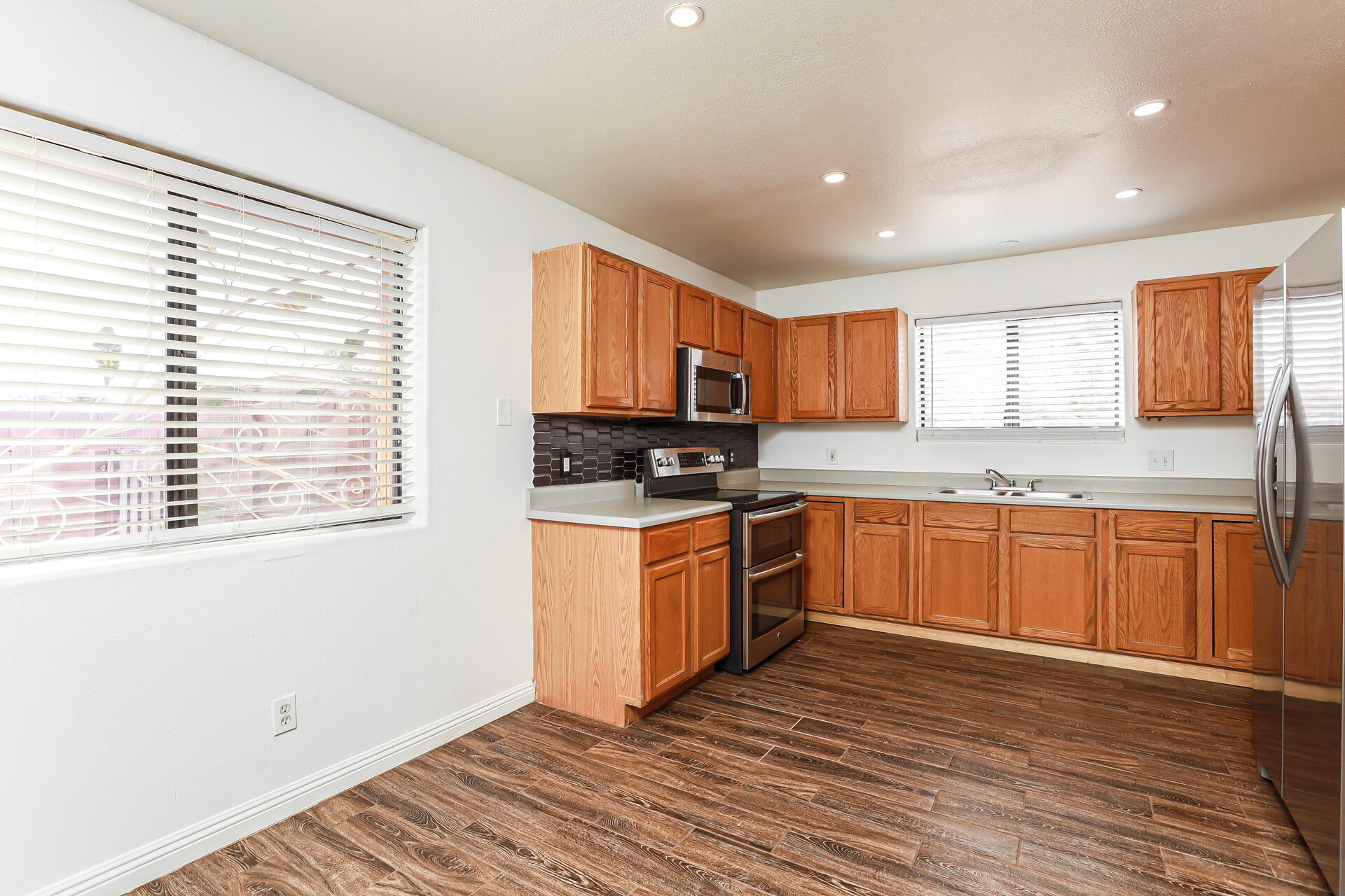 A property photo of 6428 Buckaroo Loop  Tucson AZ 85757