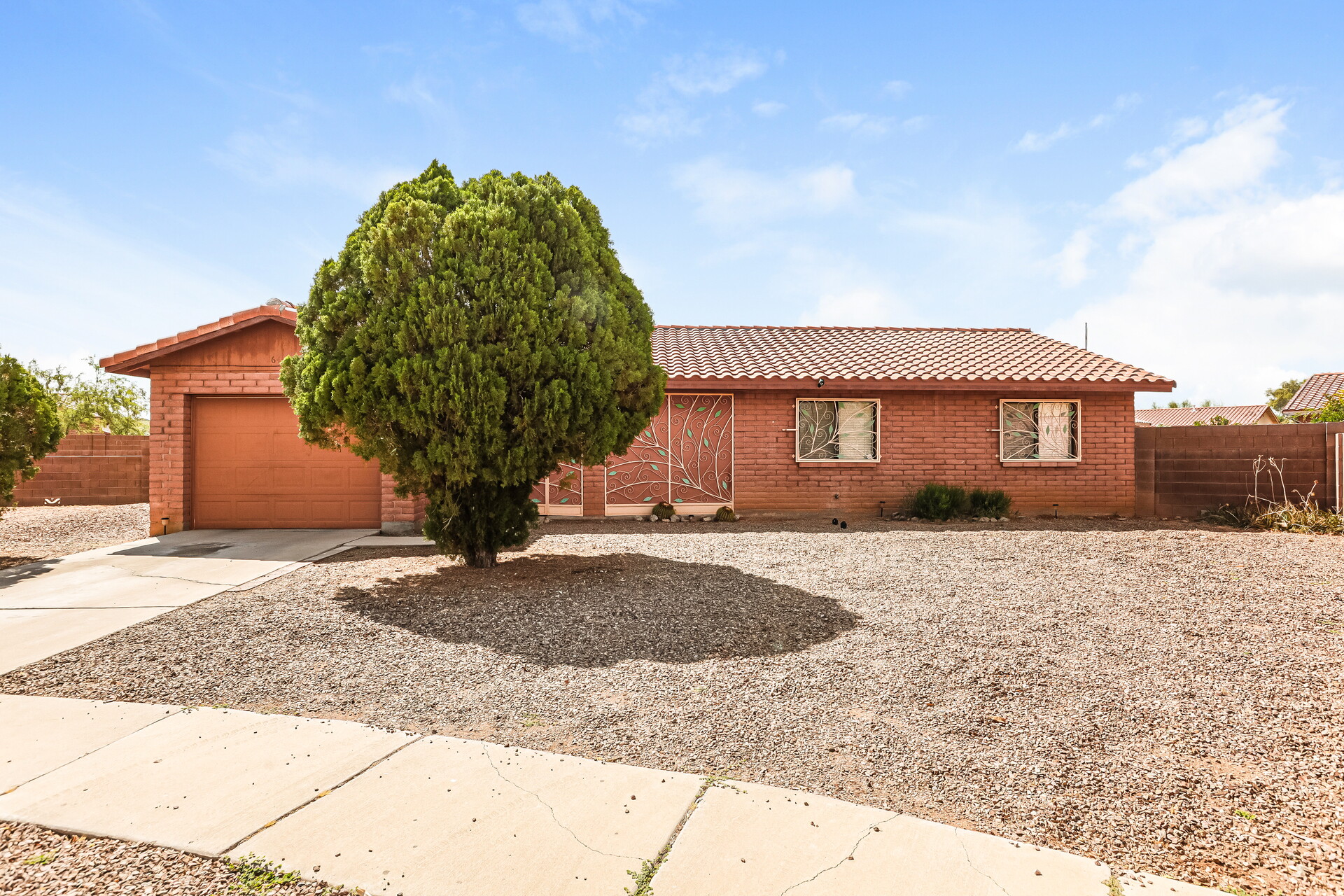 A property photo of 6428 Buckaroo Loop  Tucson AZ 85757