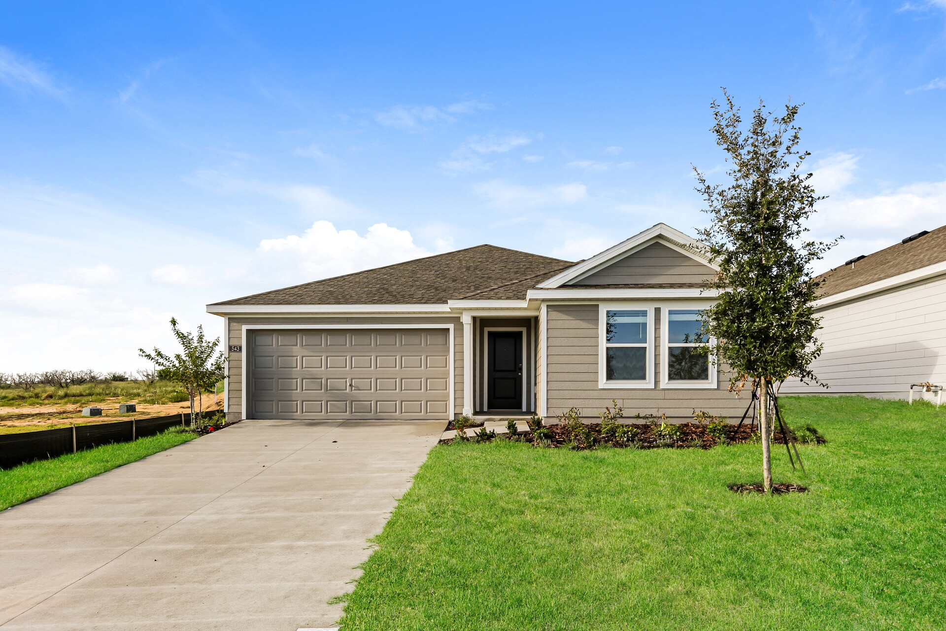 Rental Listing Image - 543 Artemis Street