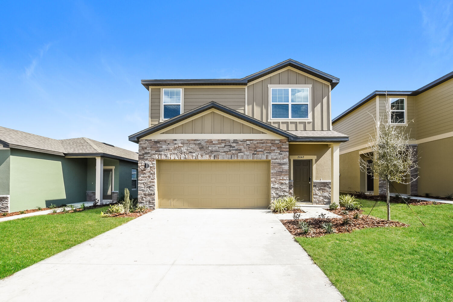 Rental Listing Image - 2042 Hemingway Cir