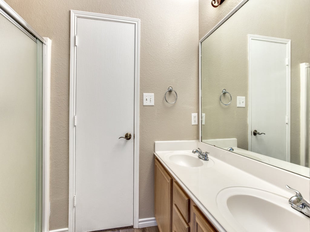 Reszi rental home images