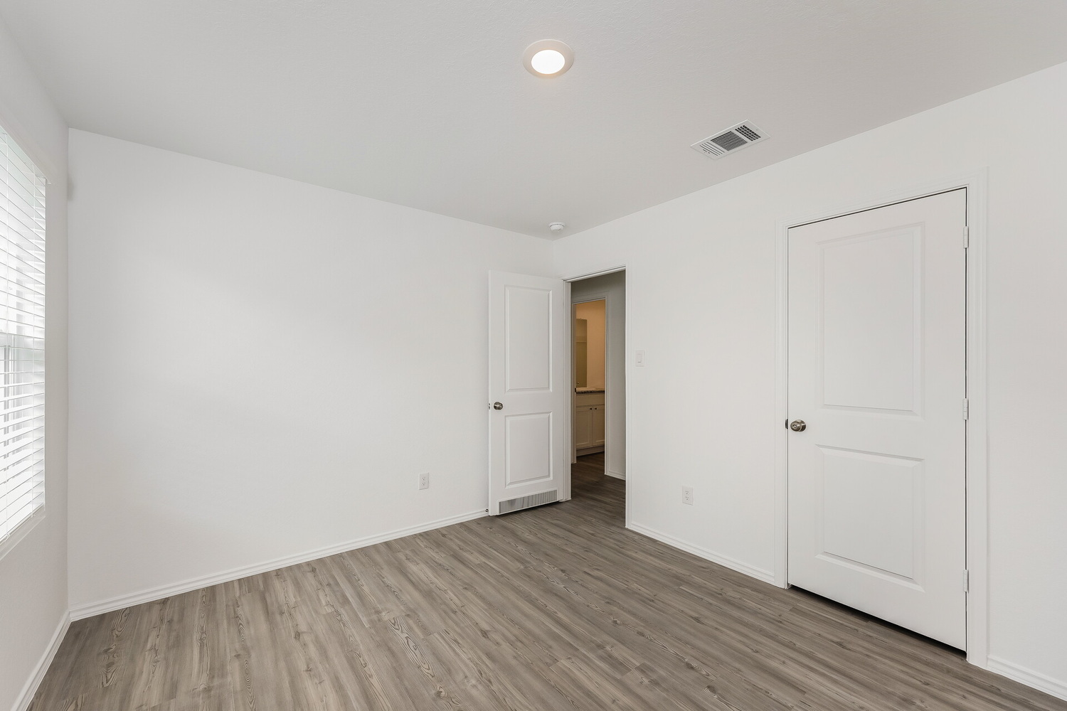 A property photo of 8810 McCoy Pass  Converse TX 78109