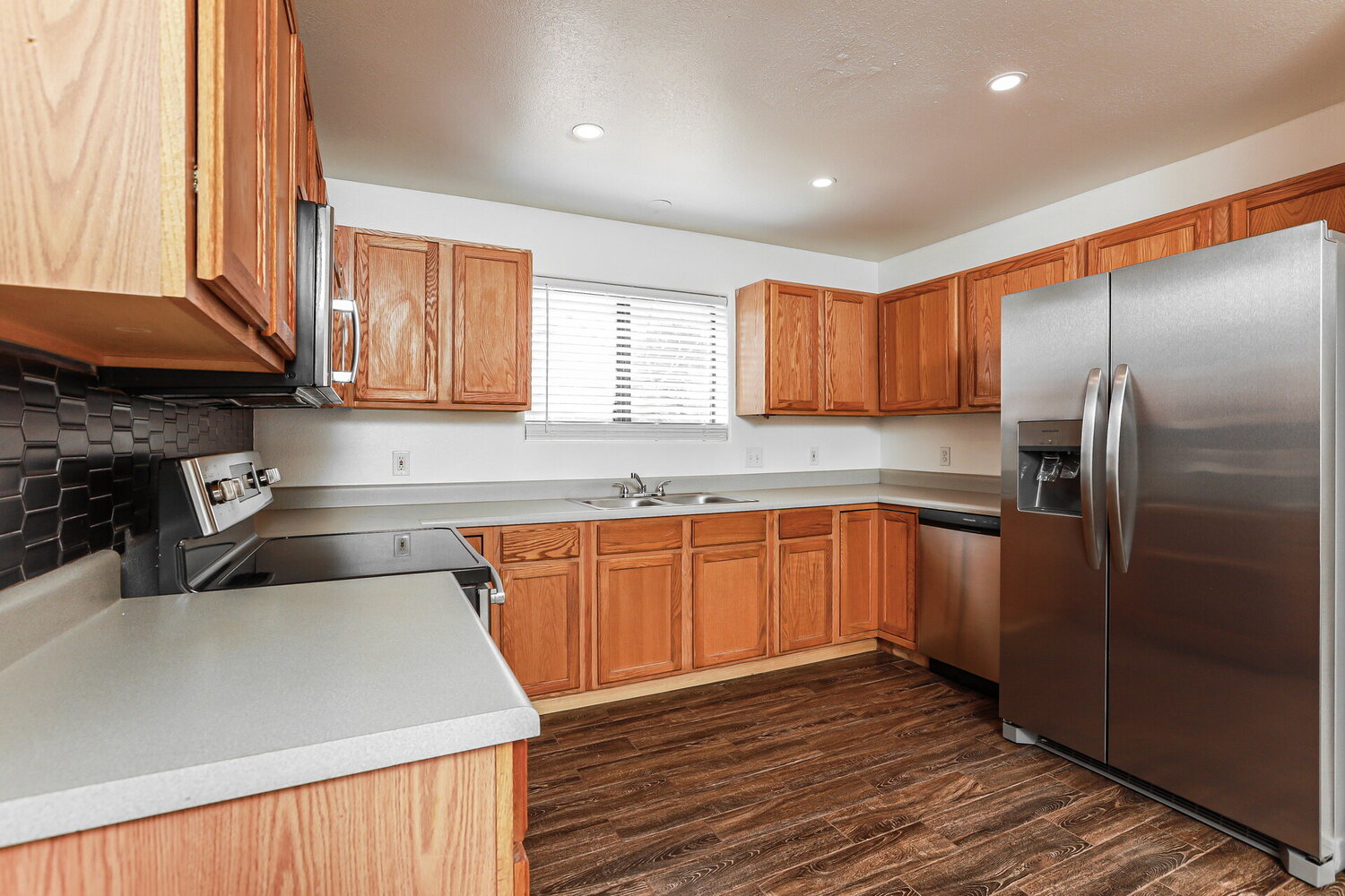 A property photo of 6428 Buckaroo Loop  Tucson AZ 85757
