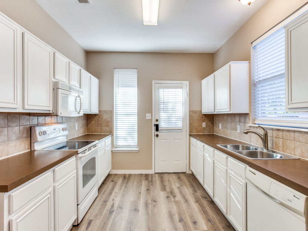 Reszi rental home images