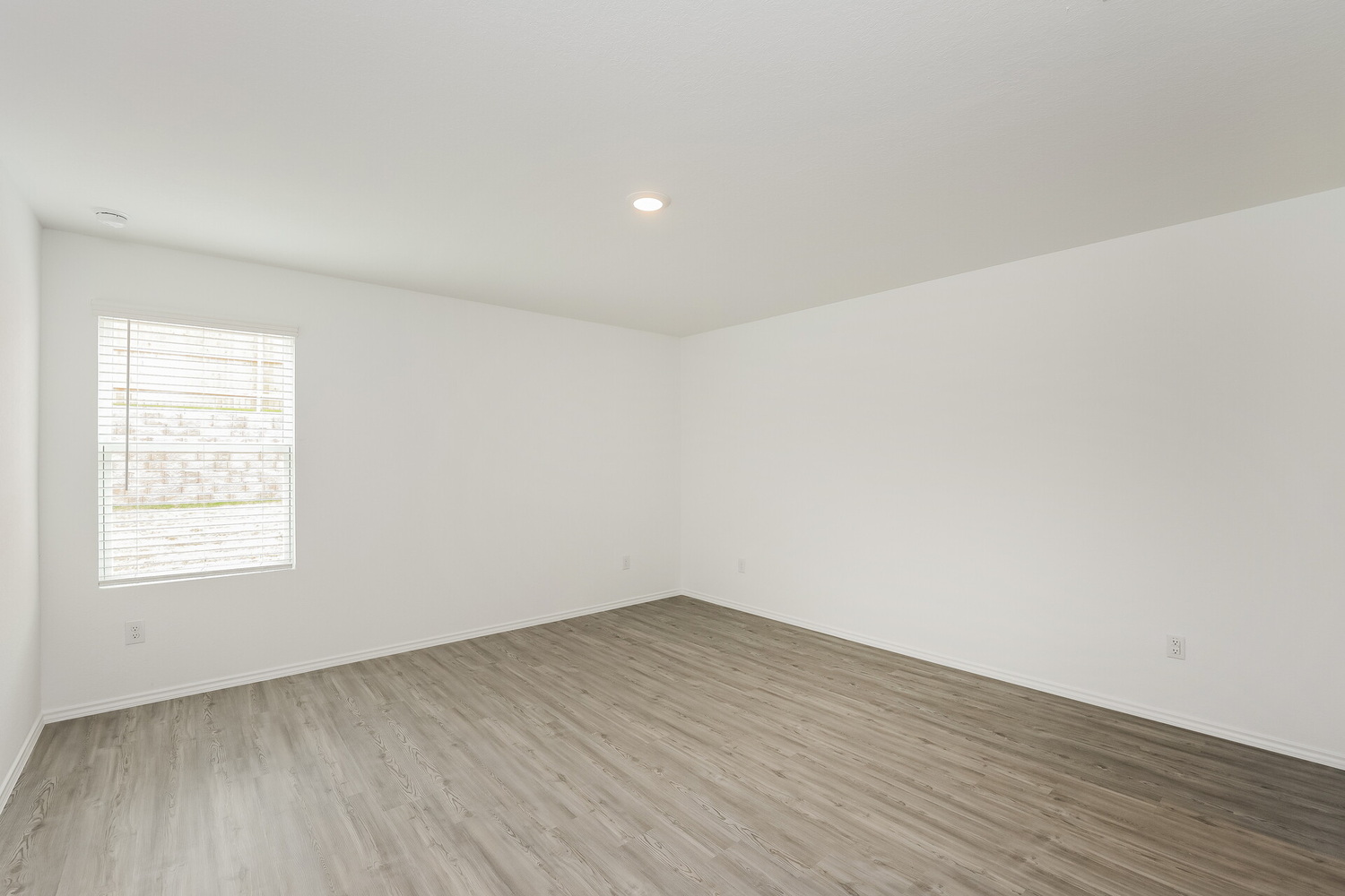 A property photo of 8810 McCoy Pass  Converse TX 78109