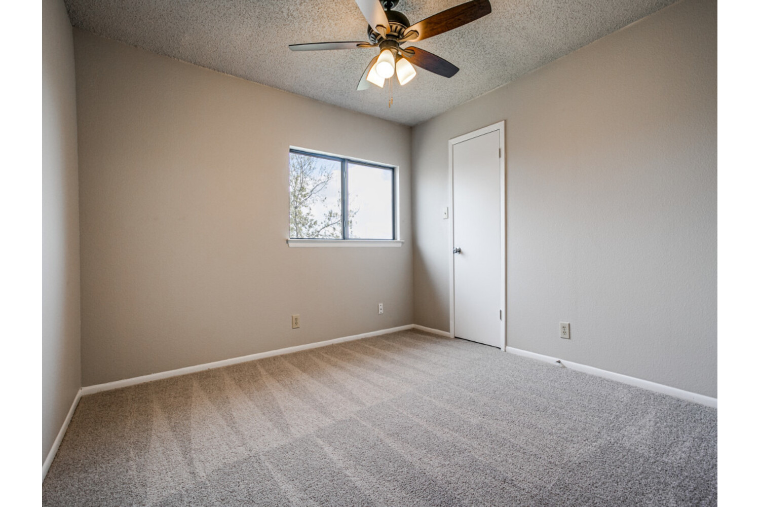 A property photo of 7318 Belmede Court  Converse TX 78109