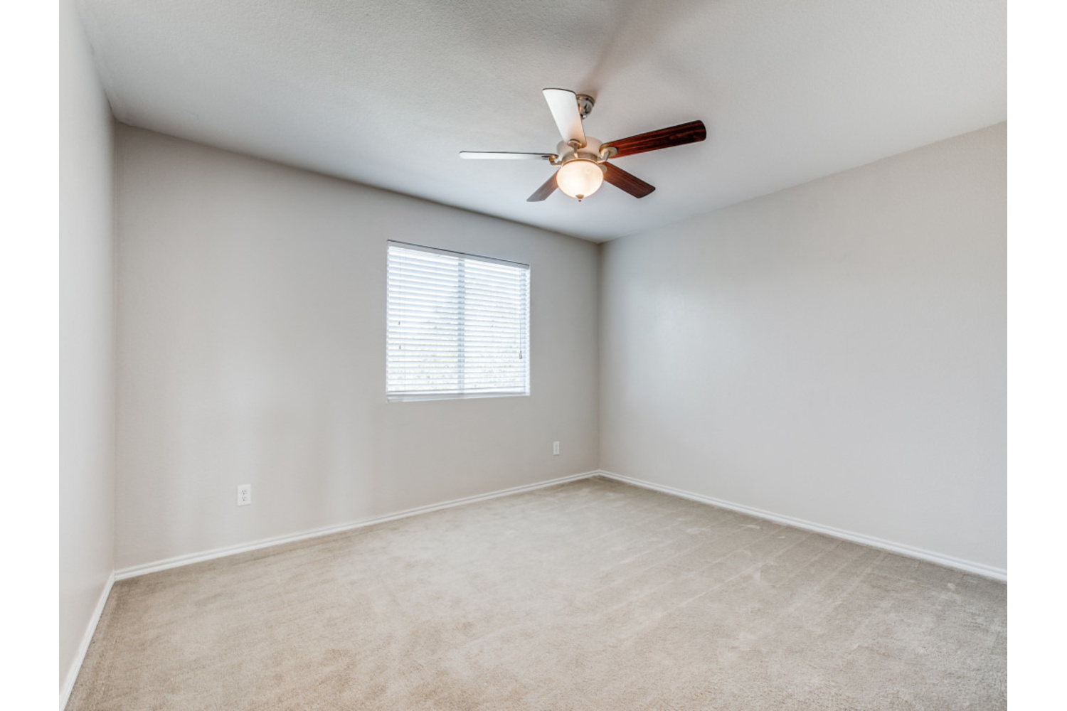 A property photo of 8019 Seatide Vista  San Antonio TX 78249