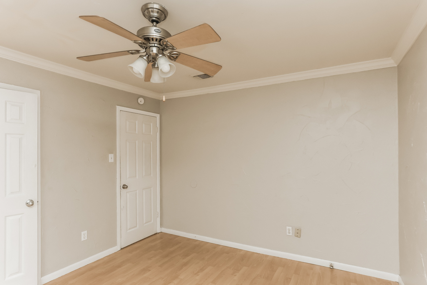 A property photo of 7404 Cheryl Court  Watauga TX 76148