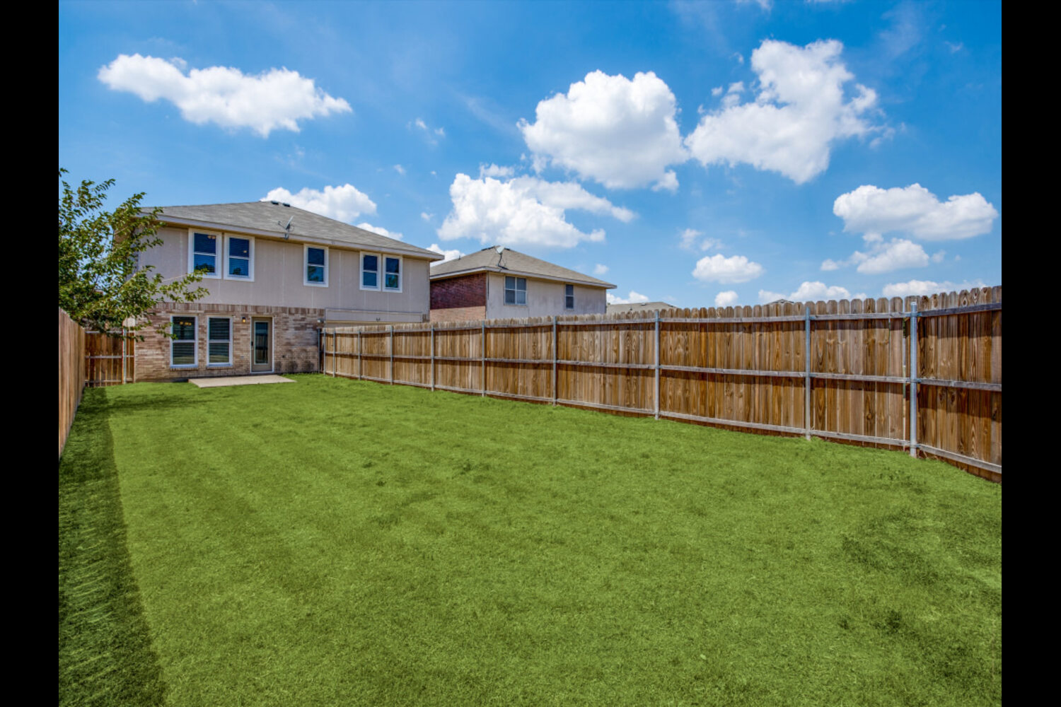A property photo of 624 Canyon Place  DeSoto TX 75115