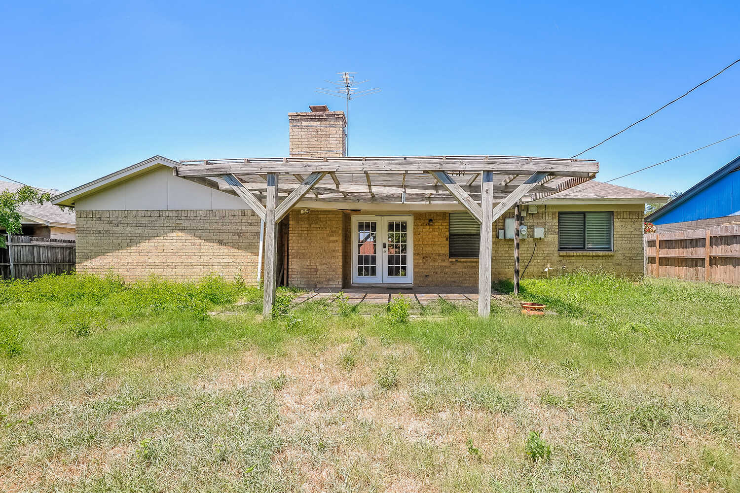 A property photo of 7404 Cheryl Court  Watauga TX 76148