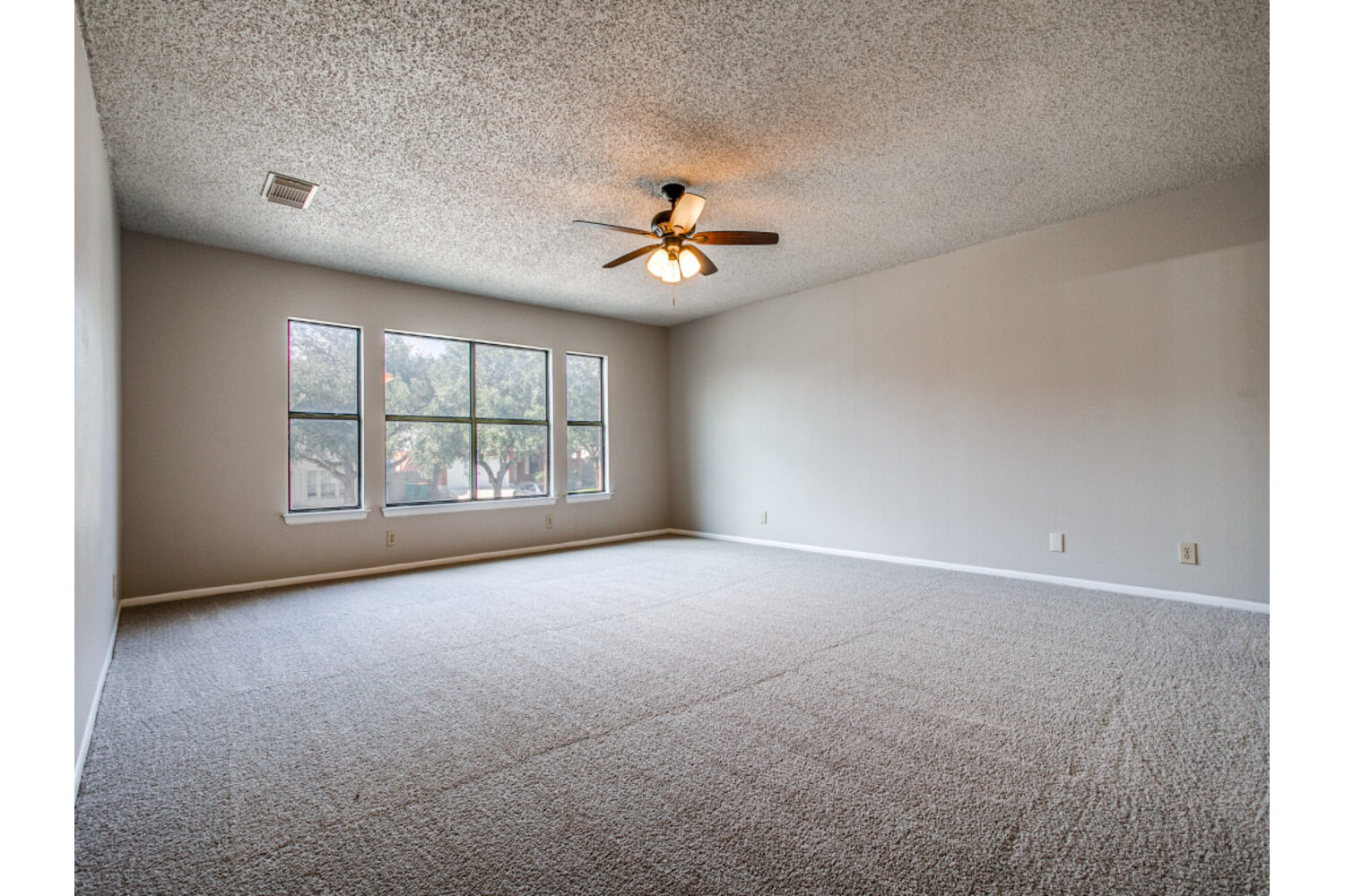 A property photo of 7318 Belmede Court  Converse TX 78109