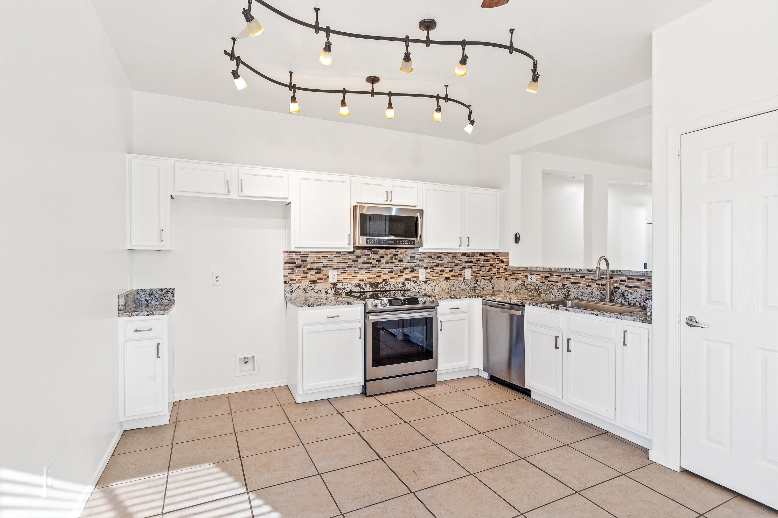 Reszi rental home images