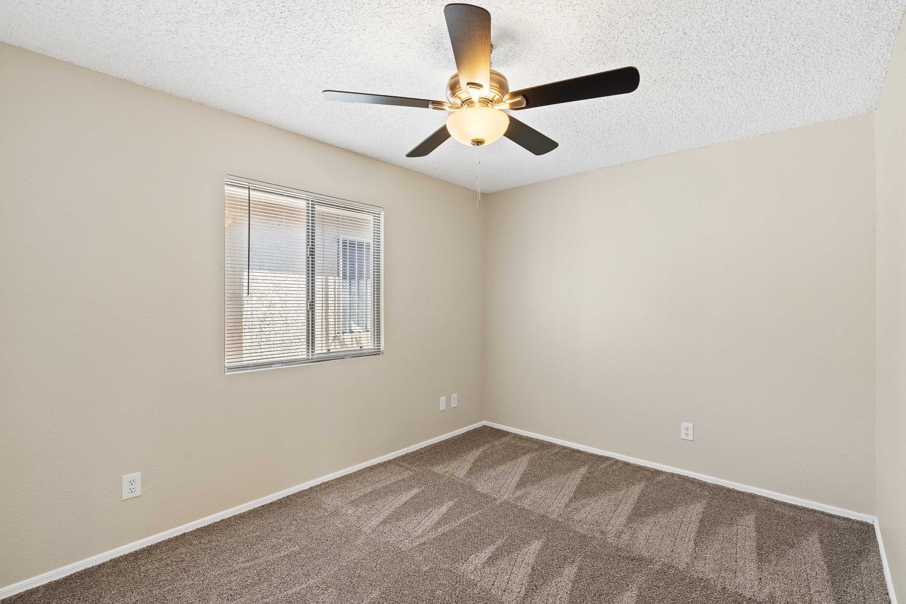 Reszi rental home images