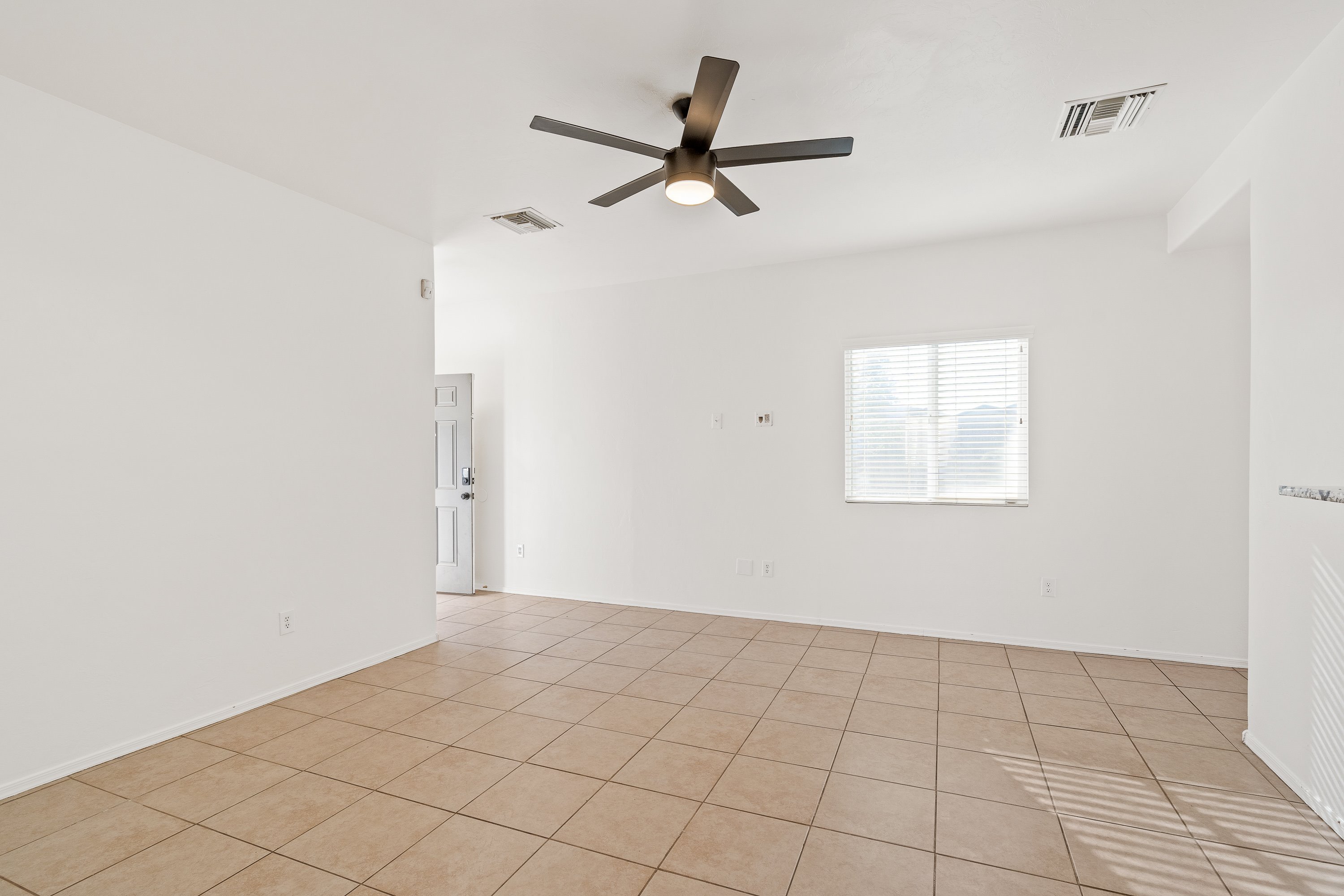 Reszi rental home images