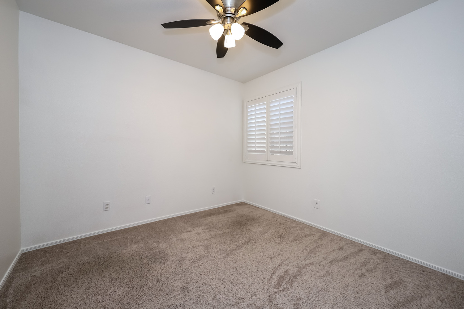 Reszi rental home images