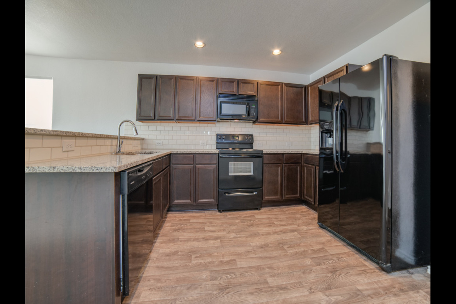 Reszi rental home images