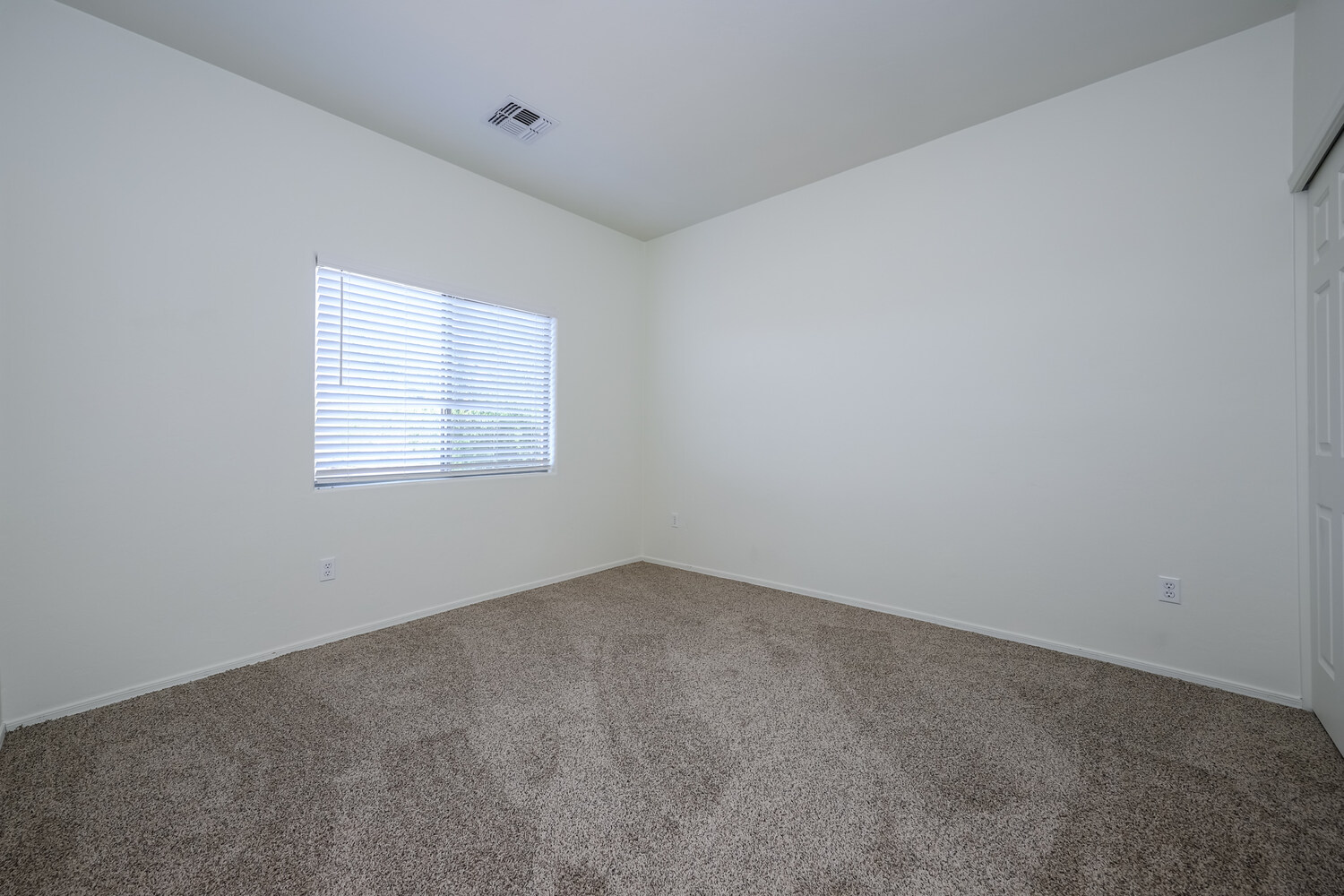 Reszi rental home images