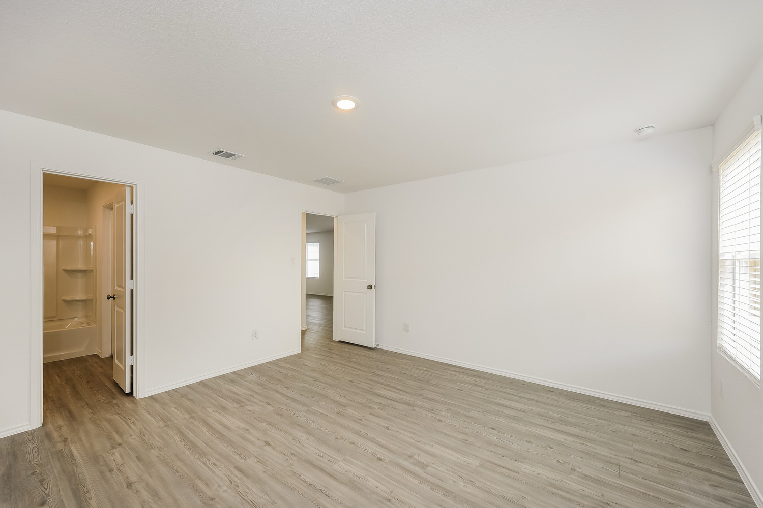 A property photo of 8810 McCoy Pass  Converse TX 78109