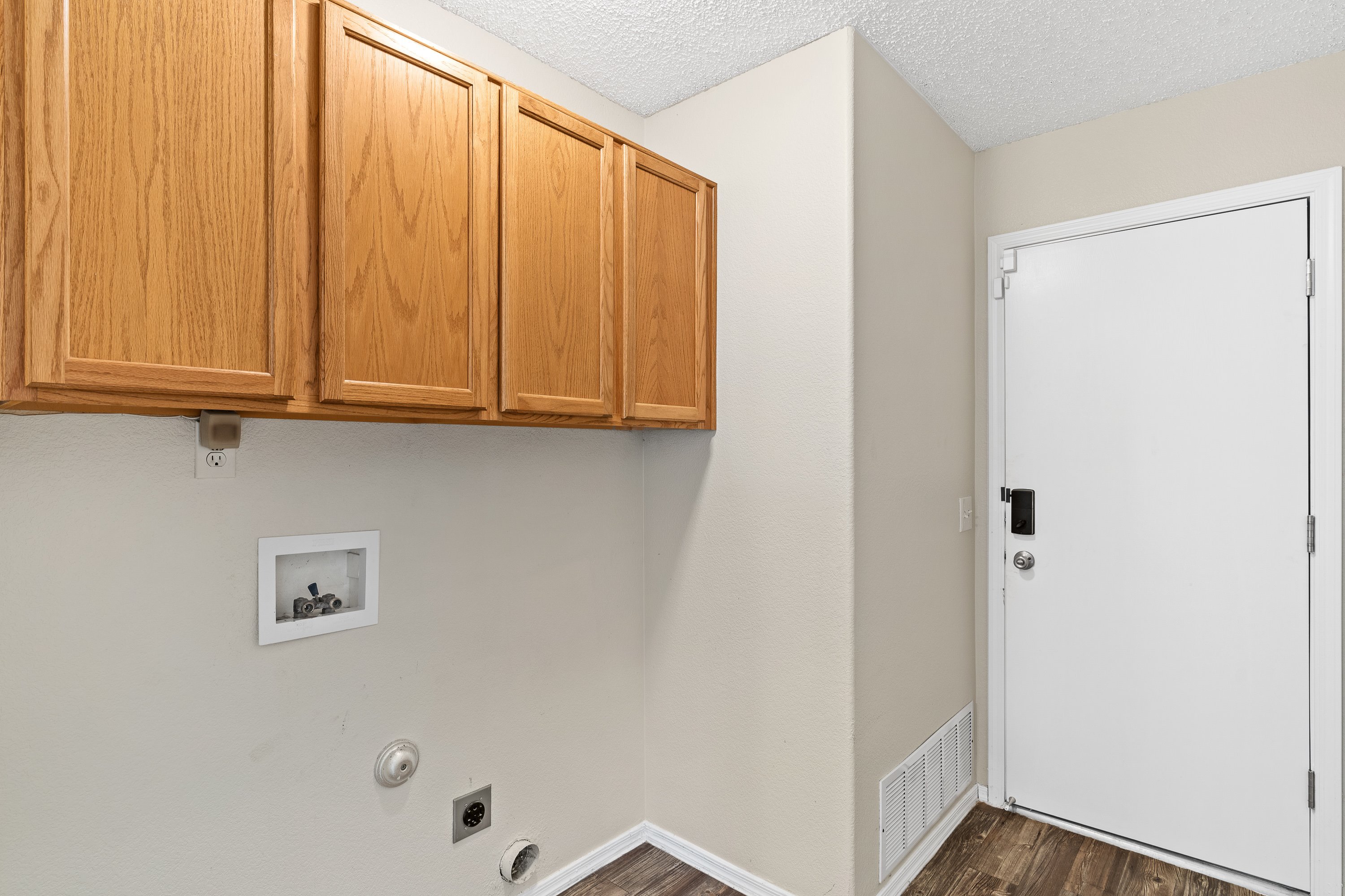 Reszi rental home images