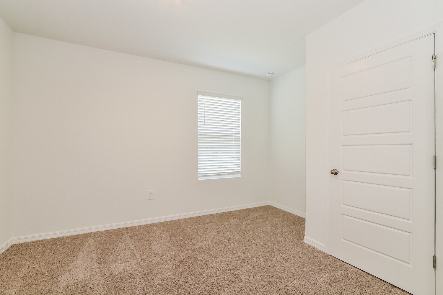 A property photo of 3443 Nettle Loop  Tavares FL 32778